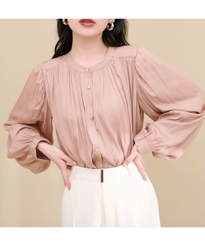【ナチュラルクチュール/natural couture】のマット釦とろみサテンブラウス インテリア・キッズ・メンズ・レディースファッション・服の通販 founy(ファニー) https://founy.com/ ファッション Fashion レディースファッション WOMEN トップス・カットソー Tops/Tshirt シャツ/ブラウス Shirts/Blouses インナー Inner エレガント 上品 Elegant キャミワンピース Cami Dress ギャザー Gather サテン Satin シンプル Simple とろみ Thickness デニム Denim フレア Flare おすすめ Recommend 2025年 2025 2025春夏・S/S Ss,Spring/Summer,2025 |ID: prp329100004398888 ipo3291000000031625633