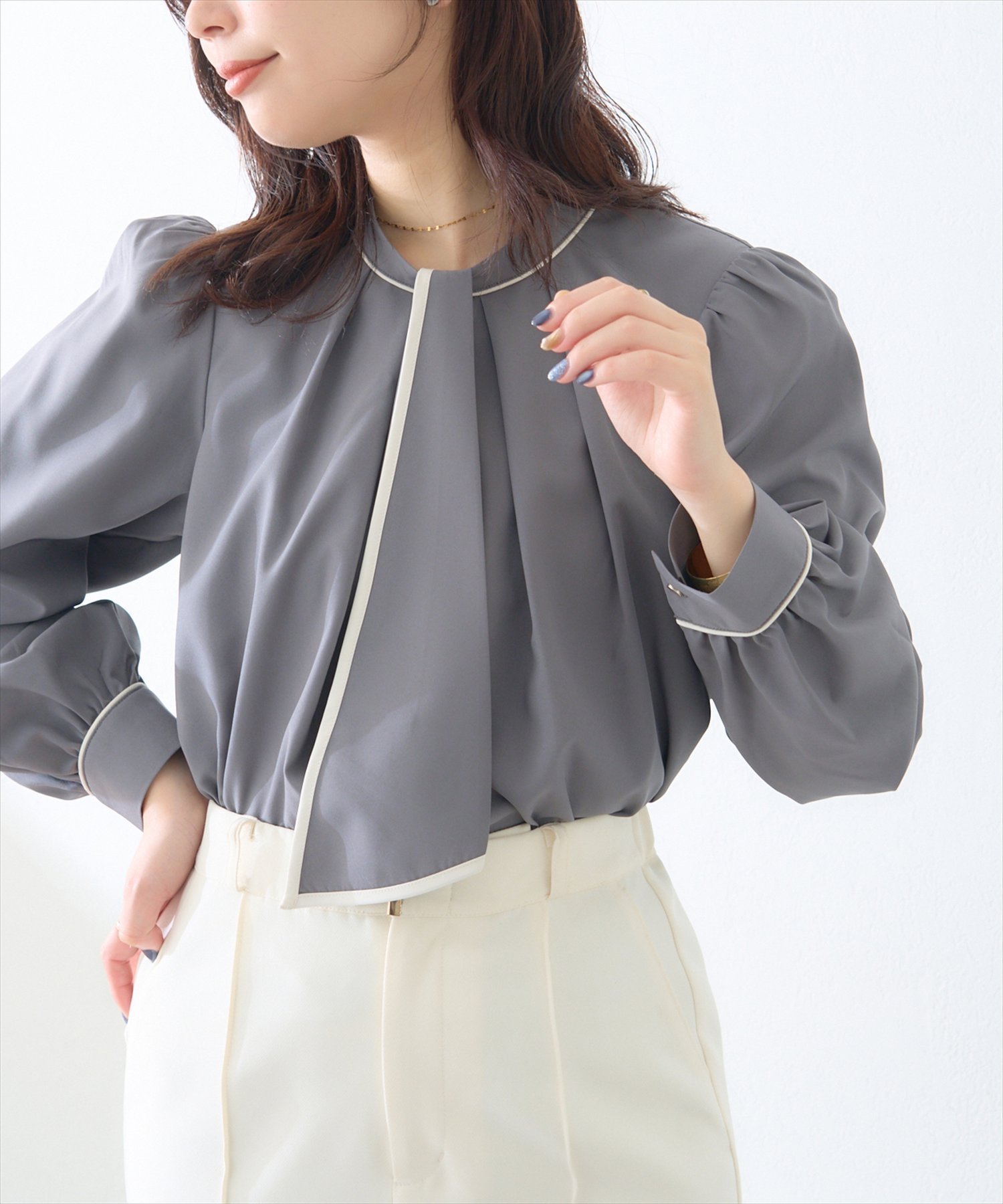 【ナチュラルクチュール/natural couture】の配色ボウタイ2WAYブラウス インテリア・キッズ・メンズ・レディースファッション・服の通販 founy(ファニー) 　ファッション　Fashion　レディースファッション　WOMEN　トップス・カットソー　Tops/Tshirt　シャツ/ブラウス　Shirts/Blouses　2025年　2025　2025春夏・S/S　Ss,Spring/Summer,2025　おすすめ　Recommend　カーディガン　Cardigan　シンプル　Simple　ジャケット　Jacket　ダウン　Down　デニム　Denim　ボトム　Bottom　エレガント 上品　Elegant　A/W・秋冬　Aw・Autumn/Winter・Fw・Fall-Winter　チャコールグレー|ID: prp329100004399752 ipo3291000000031621739