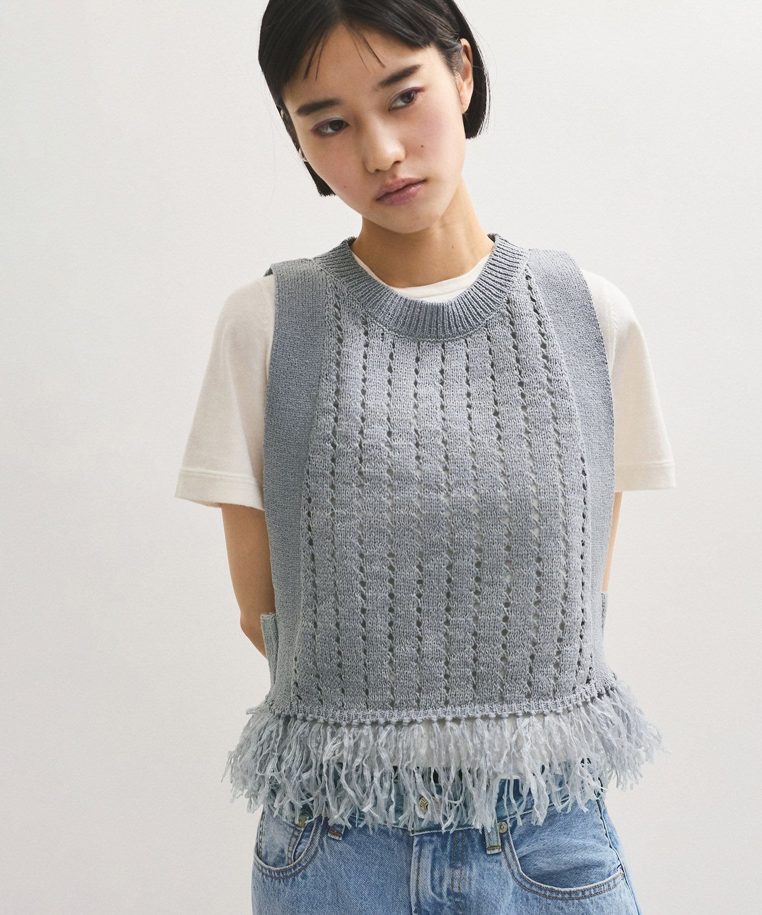 【アダム エ ロペ/ADAM ET ROPE'】の【WEB限定】フリンジニットジレ インテリア・キッズ・メンズ・レディースファッション・服の通販 founy(ファニー) 　ファッション　Fashion　レディースファッション　WOMEN　アウター　Coat Outerwear　トップス・カットソー　Tops/Tshirt　ニット　Knit Tops　ベスト/ジレ　Gilets/Vests　春　Spring　洗える　Washable　キャップ　Cap　シンプル　Simple　スニーカー　Sneakers　デニム　Denim　フリンジ　Fringe　ポケット　Pocket　メッシュ　Mesh　ロング　Long　S/S・春夏　Ss・Spring/Summer　おすすめ　Recommend　夏　Summer　2025年　2025　2025春夏・S/S　Ss,Spring/Summer,2025　ライトグレー(08)|ID: prp329100004404593 ipo3291000000031733438