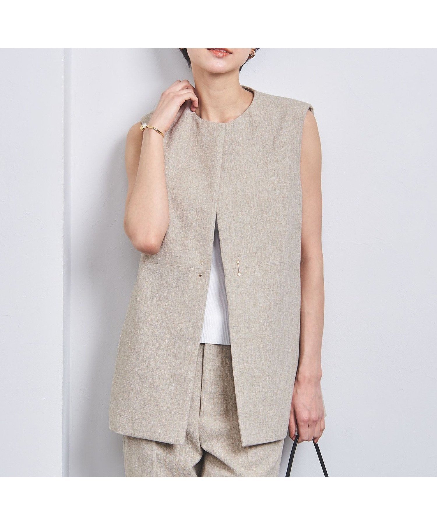 【その他のブランド/Other】のフェイクリネン ベスト 人気、トレンドファッション・服の通販 founy(ファニー) 　ファッション　Fashion　レディースファッション　WOMEN　アウター　Coat Outerwear　トップス・カットソー　Tops/Tshirt　ベスト/ジレ　Gilets/Vests　イタリア　Italy　カーゴパンツ　Cargo Pants　セットアップ　Set Up　タンブラー　Tumbler　ダウン　Down　バランス　Balance　フォルム　Form　ベスト　Vest　ポケット　Pocket　ミドル　Middle　メタル　Metal　リネン　Linen　エレガント 上品　Elegant　 other-1|ID: prp329100004405217 ipo3291000000031966782