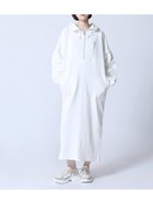 【ラシュッド/LASUD】のフード付きハーフジップワンピース オフホワイト|ID: prp329100004406816 ipo3291000000031904659