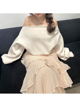 【リリーブラウン/Lily Brown】のボンディングオフショルスウェット 人気、トレンドファッション・服の通販 founy(ファニー) ファッション Fashion レディースファッション WOMEN トップス・カットソー Tops/Tshirt パーカ Sweats スウェット Sweat イエロー Yellow オフショルダー Off Shoulder カットソー Cut And Sew ショルダー Shoulder スウェット Sweat デコルテ Decolletage フラット Flat ボンディング Bonding ワンポイント One Point エレガント 上品 Elegant 春 Spring |ID:prp329100004410150