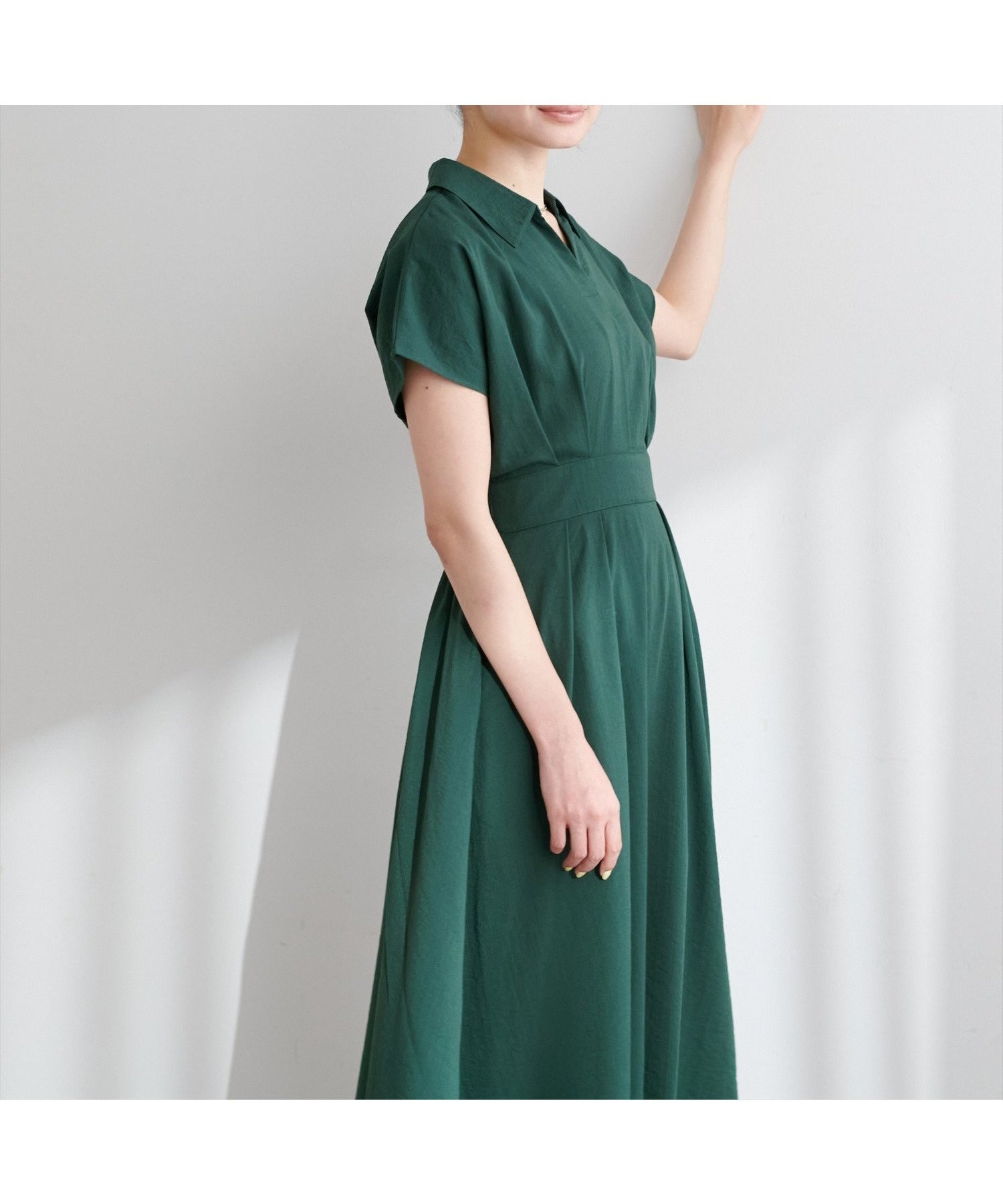 【ナチュラルクチュール/natural couture】の涼しげスキッパー衿お上品ワンピース インテリア・キッズ・メンズ・レディースファッション・服の通販 founy(ファニー) 　ファッション　Fashion　レディースファッション　WOMEN　ワンピース　Dress　2025年　2025　2025春夏・S/S　Ss,Spring/Summer,2025　カーディガン　Cardigan　シアー　Sheer　スキッパー　Skipper　ストラップサンダル　Strap Sandals　トレンド　Trend　ミュール　Mule　エレガント 上品　Elegant　無地　Plain Color　グリーン|ID: prp329100004417682 ipo3291000000031673915