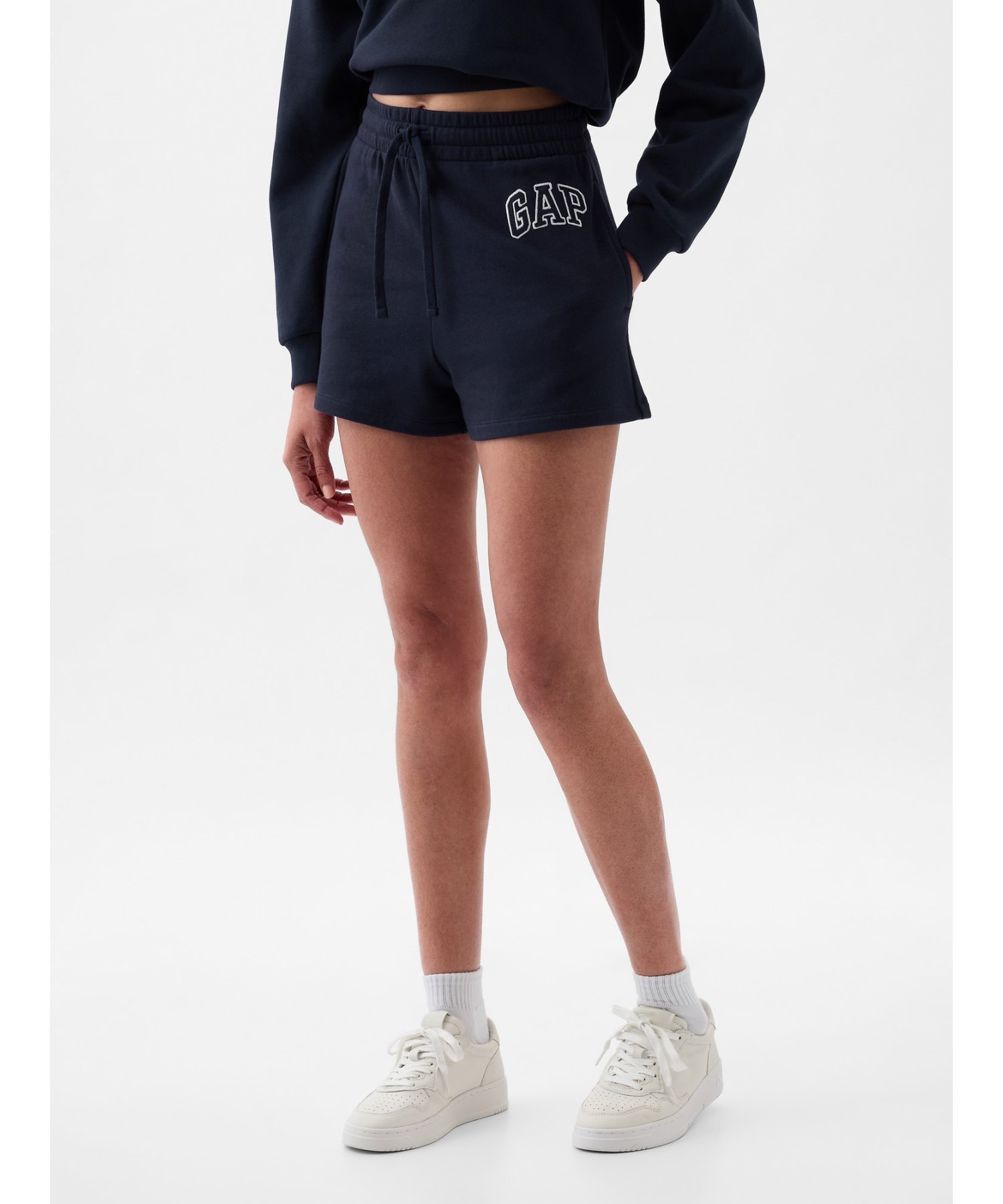 【ギャップ/GAP】のGAPロゴ ショートパンツ インテリア・キッズ・メンズ・レディースファッション・服の通販 founy(ファニー) 　ファッション　Fashion　レディースファッション　WOMEN　パンツ　Pants　ハーフ / ショートパンツ　Short Pants　ショート　Short　ドローコード　Draw Cord　フィット　Fit　フレンチ　French　リラックス　Relax　NAVY_UNIFORM|ID: prp329100004418170 ipo3291000000031994768