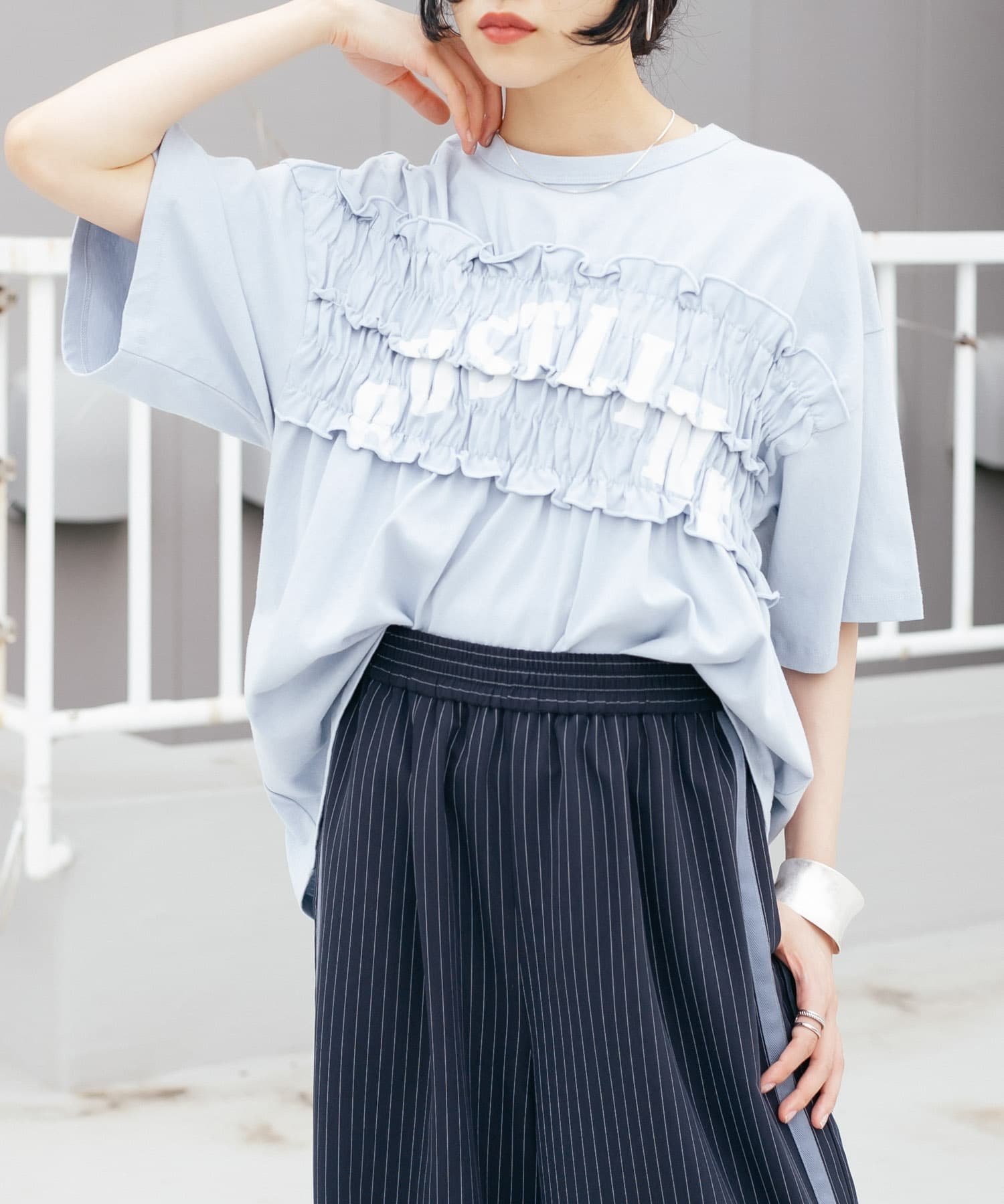 【ケービーエフ/KBF / URBAN RESEARCH】のシャーリングリメイクTEE インテリア・キッズ・メンズ・レディースファッション・服の通販 founy(ファニー) 　ファッション　Fashion　レディースファッション　WOMEN　2025年　2025　2025春夏・S/S　Ss,Spring/Summer,2025　おすすめ　Recommend　シャーリング　Shirring　シンプル　Simple　スラックス　Slacks　チェック　Check　デニム　Denim　ベーシック　Basic　リメイク　Remake　夏　Summer　S/S・春夏　Ss・Spring/Summer　L.BLUE|ID: prp329100004426045 ipo3291000000031997672