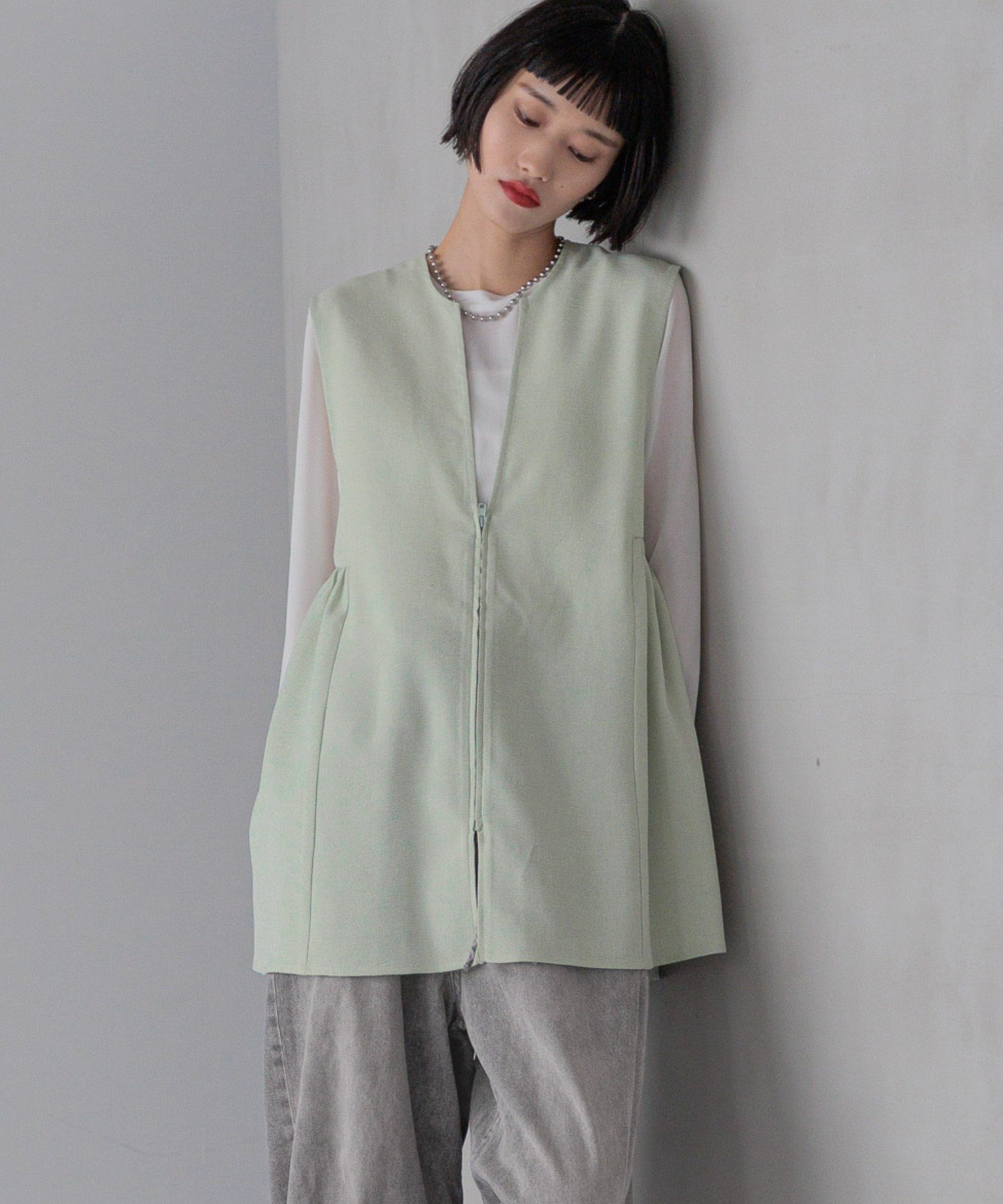 【ローリーズファーム/LOWRYS FARM】のホップサックベスト インテリア・キッズ・メンズ・レディースファッション・服の通販 founy(ファニー) 　ファッション　Fashion　レディースファッション　WOMEN　アウター　Coat Outerwear　トップス・カットソー　Tops/Tshirt　ベスト/ジレ　Gilets/Vests　おすすめ　Recommend　ギャザー　Gather　シンプル　Simple　セットアップ　Set Up　ペプラム　Peplum　人気　Popularity　定番　Standard　グリーン|ID: prp329100004426923 ipo3291000000032284518