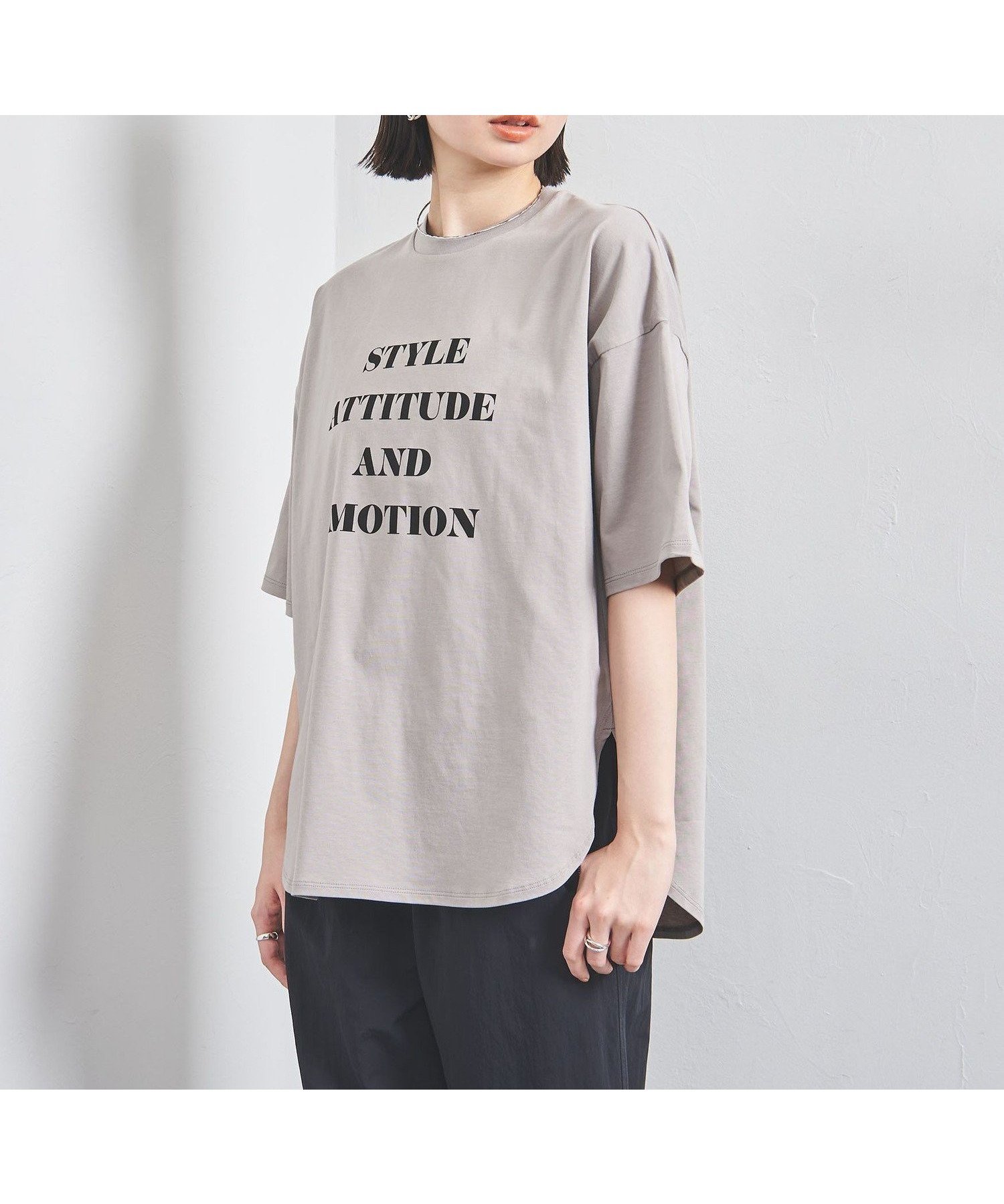 【ユナイテッドアローズ/UNITED ARROWS】のSACRA メッセージプリント Tシャツ 人気、トレンドファッション・服の通販 founy(ファニー) 　ファッション　Fashion　レディースファッション　WOMEN　トップス・カットソー　Tops/Tshirt　シャツ/ブラウス　Shirts/Blouses　ロング / Tシャツ　T-Shirts　フロント　Front　プリント　Print　ベスト　Vest　ベーシック　Basic　 other-1|ID: prp329100004429644 ipo3291000000030935258