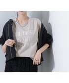 【ナノ ユニバース/nano universe】のロゴプリントTシャツ 人気、トレンドファッション・服の通販 founy(ファニー) ファッション Fashion レディースファッション WOMEN トップス・カットソー Tops/Tshirt シャツ/ブラウス Shirts/Blouses ロング / Tシャツ T-Shirts 2025年 2025 2025春夏・S/S Ss,Spring/Summer,2025 おすすめ Recommend シンプル Simple トレンド Trend フロント Front プリント Print エレガント 上品 Elegant 夏 Summer 春 Spring S/S・春夏 Ss・Spring/Summer 秋 Autumn/Fall 羽織 Haori thumbnail グレージュ3|ID: prp329100004432661 ipo3291000000030960809