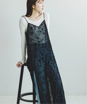 【ノーブル / スピック&スパン/NOBLE / Spick & Span】のフロッキープリントスリットキャミワンピース 人気、トレンドファッション・服の通販 founy(ファニー) ファッション Fashion レディースファッション WOMEN ワンピース Dress キャミワンピース No Sleeve Dresses おすすめ Recommend エレガント 上品 Elegant ストレート Straight スラックス Slacks スリット Slit チュール Tulle |ID:prp329100004433889