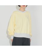 【ビームス ハート/BEAMS HEART】の重ねVネック ロゴ スウェット 人気、トレンドファッション・服の通販 founy(ファニー) ファッション Fashion レディースファッション WOMEN トップス・カットソー Tops/Tshirt パーカ Sweats スウェット Sweat Vネック V-Neck カットソー Cut And Sew ショルダー Shoulder シンプル Simple スウェット Sweat ドロップ Drop フィット Fit フェミニン Feminine フレア Flare プリント Print プリーツ Pleats ボトム Bottom リラックス Relax エレガント 上品 Elegant thumbnail YELLOW|ID: prp329100004434495 ipo3291000000030977483