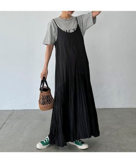 【ドゥ アルシーヴ/Doux archives】の割繊キャミワンピース 人気、トレンドファッション・服の通販 founy(ファニー) ファッション Fashion レディースファッション WOMEN ワンピース Dress キャミワンピース No Sleeve Dresses おすすめ Recommend なめらか Smooth インナー Inner エアリー Airy キャミワンピース Cami Dress ジップ Zip 人気 Popularity 夏 Summer 旅行 Travel |ID:prp329100004438262