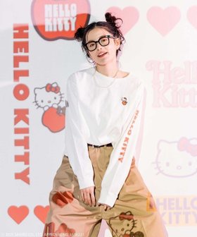 【フリークスストア/FREAK'S STORE】のSANRIO HELLO KITTY バックプリントロンT 25SS 人気、トレンドファッション・服の通販 founy(ファニー) ファッション Fashion レディースファッション WOMEN トップス・カットソー Tops/Tshirt ロング / Tシャツ T-Shirts バッグ Bag 2025年 2025 2025春夏・S/S Ss,Spring/Summer,2025 スペシャル Special フロント Front プリント Print モチーフ Motif ワンポイント One Point 夏 Summer S/S・春夏 Ss・Spring/Summer |ID:prp329100004439944