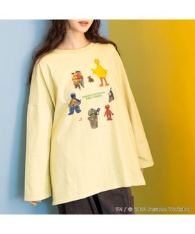 【ニコアンド/niko and】の【SESAME STREET(セサミストリート)】コラボ フォトロングTシャツ 人気、トレンドファッション・服の通販 founy(ファニー) ファッション Fashion レディースファッション WOMEN トップス・カットソー Tops/Tshirt シャツ/ブラウス Shirts/Blouses ロング / Tシャツ T-Shirts おすすめ Recommend カーディガン Cardigan グラフィック Graphic コラボ Collaboration スリーブ Sleeve フロント Front プリント Print ベスト Vest ロング Long |ID:prp329100004439946