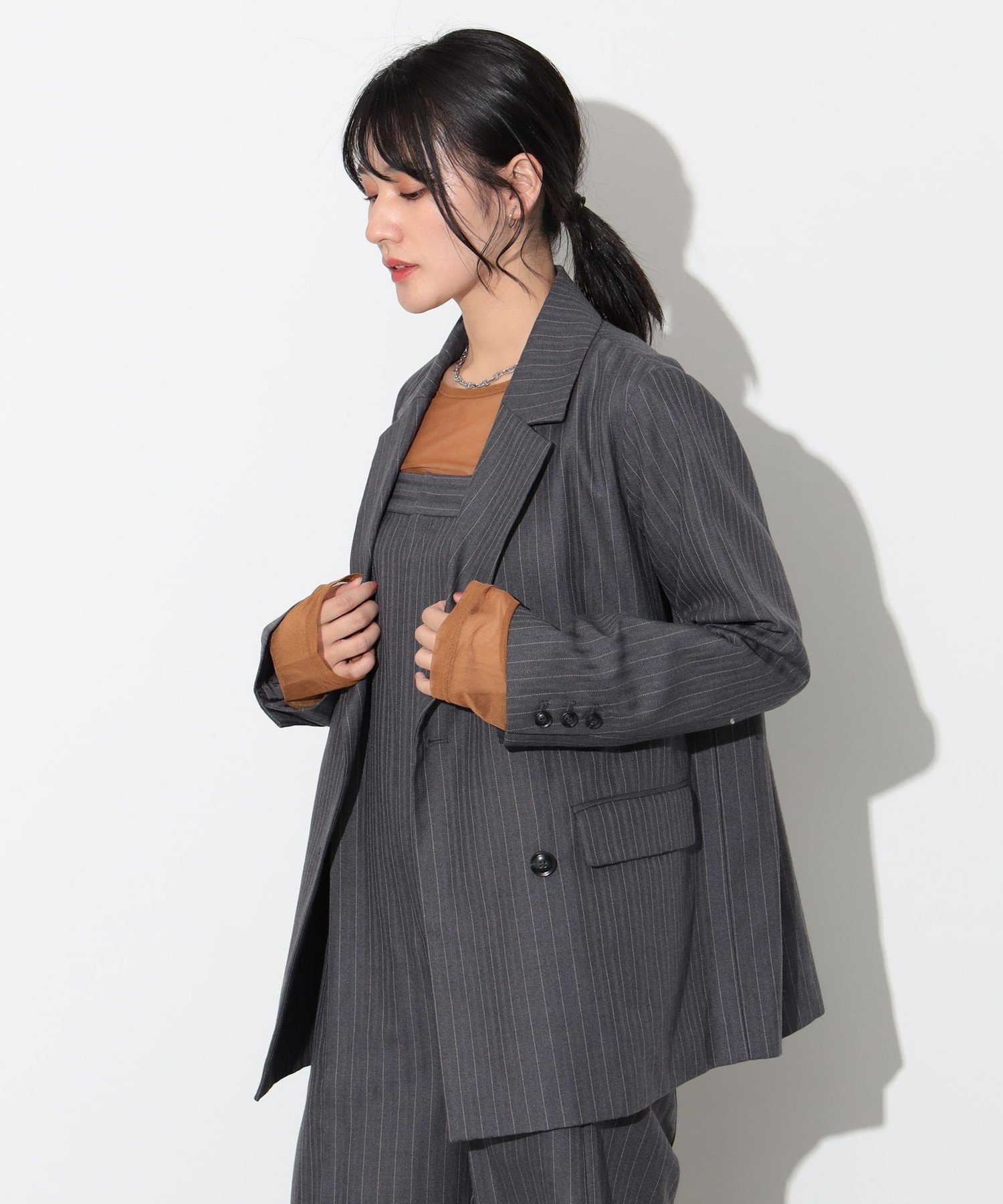 【ビームス ハート/BEAMS HEART】のダブルブレスト オーバージャケット 24AW ブレザー ゆったり 人気、トレンドファッション・服の通販 founy(ファニー) 　ファッション　Fashion　レディースファッション　WOMEN　アウター　Coat Outerwear　ジャケット　Jackets　2024年　2024　2024-2025秋冬・A/W　Aw/Autumn/Winter/Fw/Fall/2024-2025　おすすめ　Recommend　クラシカル　Classical　ジャケット　Jacket　スウェット　Sweat　スラックス　Slacks　ダウン　Down　ダブル　Double　デニム　Denim　ポケット　Pocket　マニッシュ　Mannish　ミックス　Mix　ロング　Long　ワイド　Wide　エレガント 上品　Elegant　 other-1|ID: prp329100004441064 ipo3291000000031035774