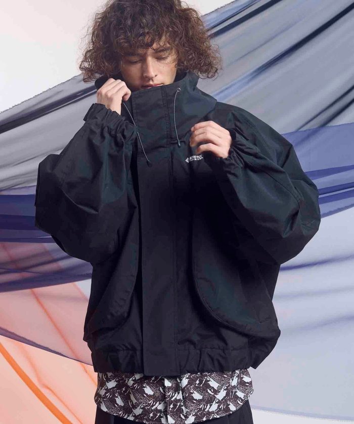 【メゾンスペシャル/MAISON SPECIAL】の【Foxfire for MAISON SPECIAL】「GORE-TEX」Prime-Over Curved Zip Hood Blouson インテリア・キッズ・メンズ・レディースファッション・服の通販 founy(ファニー) https://founy.com/ ファッション Fashion レディースファッション WOMEN アウター Coat Outerwear ブルゾン Blouson/Jackets アウトドア Outdoor ヴィンテージ Vintage カーゴパンツ Cargo Pants ジャケット Jacket スタイリッシュ Stylish スペシャル Special バランス Balance パターン Pattern ファブリック Fabric ブルゾン Blouson ポケット Pocket ミリタリー Military モチーフ Motif ラウンド Round ワーク Work |ID: prp329100004442296 ipo3291000000031049148