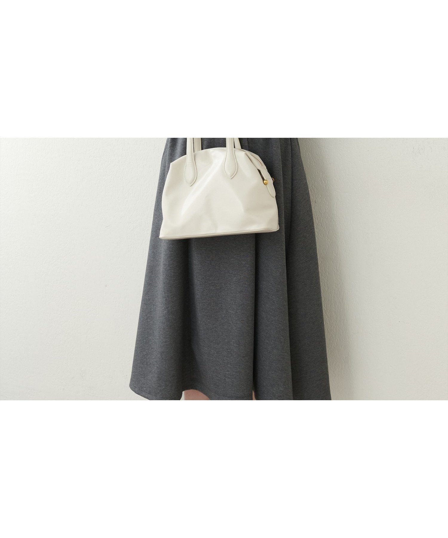 【ナチュラルクチュール/natural couture】の【WEB限定】ハイウエストダンボールフード付きワンピース インテリア・キッズ・メンズ・レディースファッション・服の通販 founy(ファニー) 　ファッション　Fashion　レディースファッション　WOMEN　ワンピース　Dress　2025年　2025　2025春夏・S/S　Ss,Spring/Summer,2025　エレガント 上品　Elegant　シューズ　Shoes　ショート　Short　チェーン　Chain　バランス　Balance　バレエ　Ballet　ミュール　Mule　切替　Switching　春　Spring　チャコールグレー|ID: prp329100004448701 ipo3291000000031963970