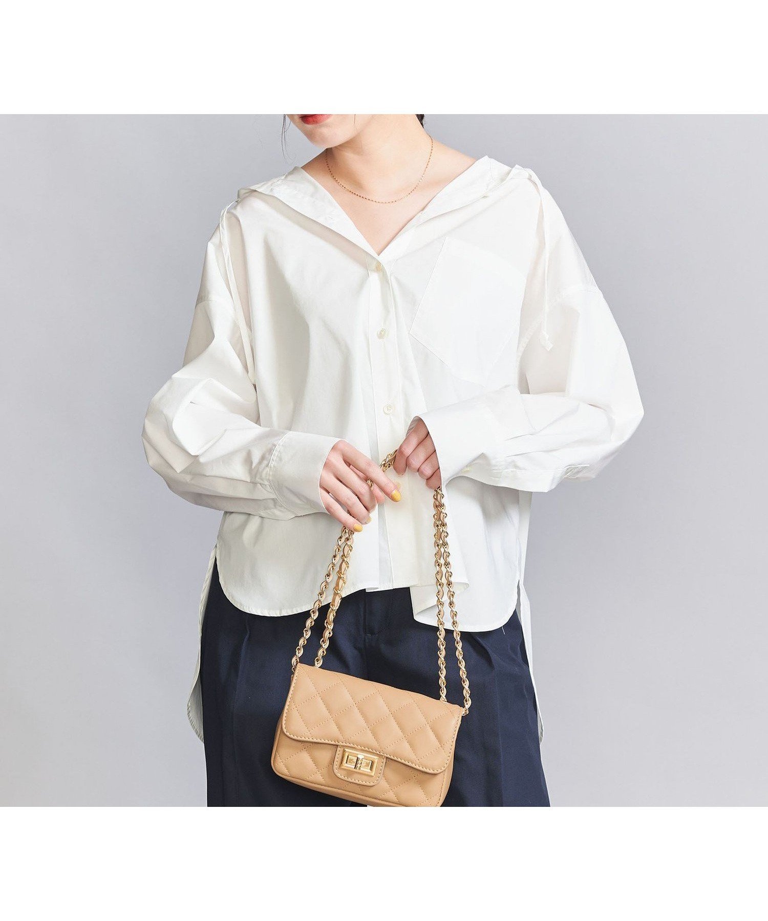 【ビューティ&ユース ユナイテッドアローズ/BEAUTY&YOUTH / UNITED ARROWS】のフード ボリュームシャツ インテリア・キッズ・メンズ・レディースファッション・服の通販 founy(ファニー) 　ファッション　Fashion　レディースファッション　WOMEN　トップス・カットソー　Tops/Tshirt　シャツ/ブラウス　Shirts/Blouses　ジャケット　Jacket　スリット　Slit　タイプライター　Typewriter　タンク　Tank　羽織　Haori　ワイド　Wide　おすすめ　Recommend　WHITE|ID: prp329100004448889 ipo3291000000032371243