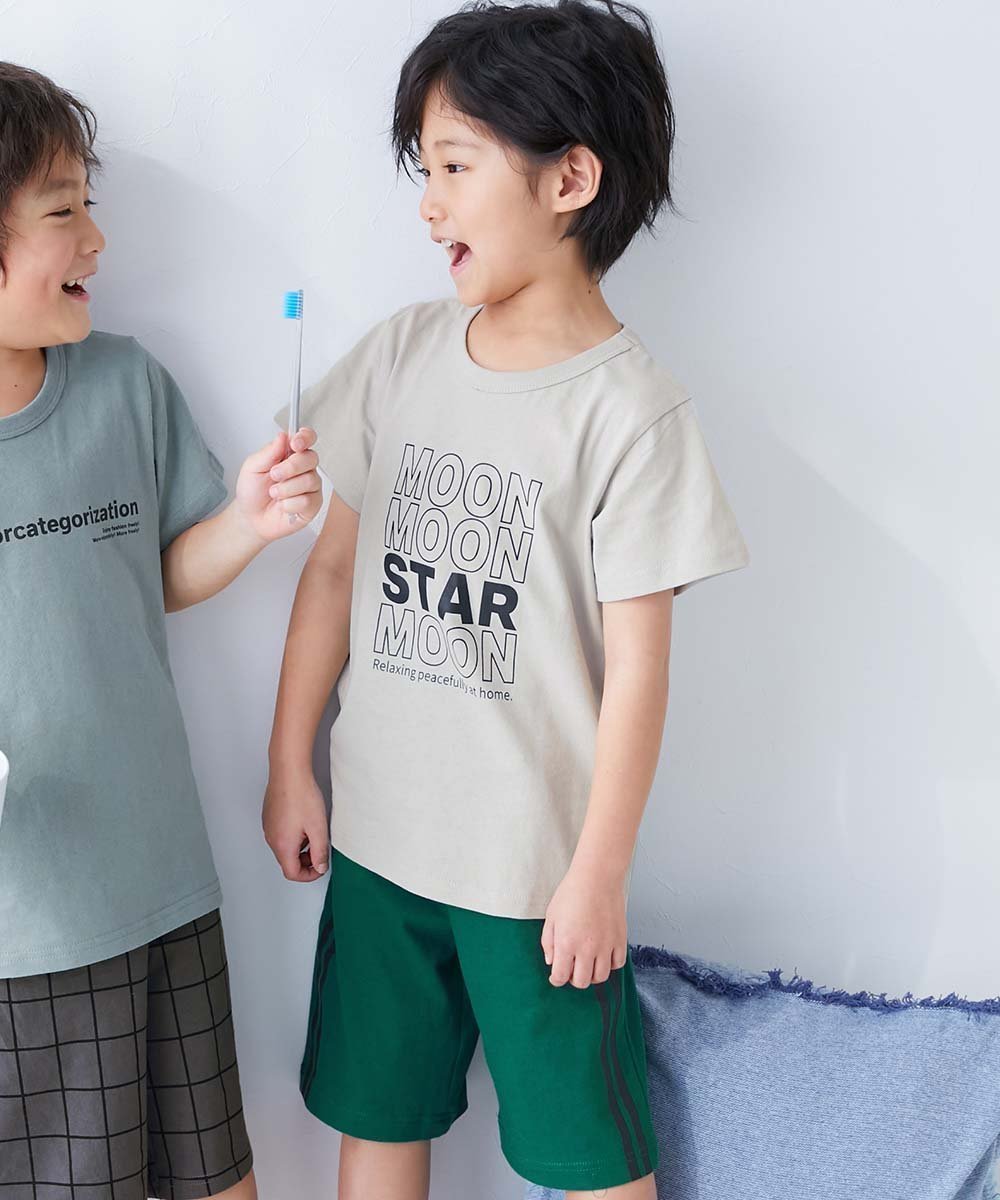 【デビロック/devirock / KIDS】の綿100% デビラボROOM ボーイズ半袖パジャマ パジャマ 25SS インテリア・キッズ・メンズ・レディースファッション・服の通販 founy(ファニー) 　ファッション　Fashion　キッズファッション　KIDS　パジャマ　Pajamas　ボーイズ　Boys　半袖　Short Sleeve　おすすめ　Recommend　お家時間・ステイホーム　Home Time/Stay Home　旅行　Travel　2025年　2025　2025春夏・S/S　Ss,Spring/Summer,2025　007-ロゴ3-Lグレー|ID: prp329100004450214 ipo3291000000031993347