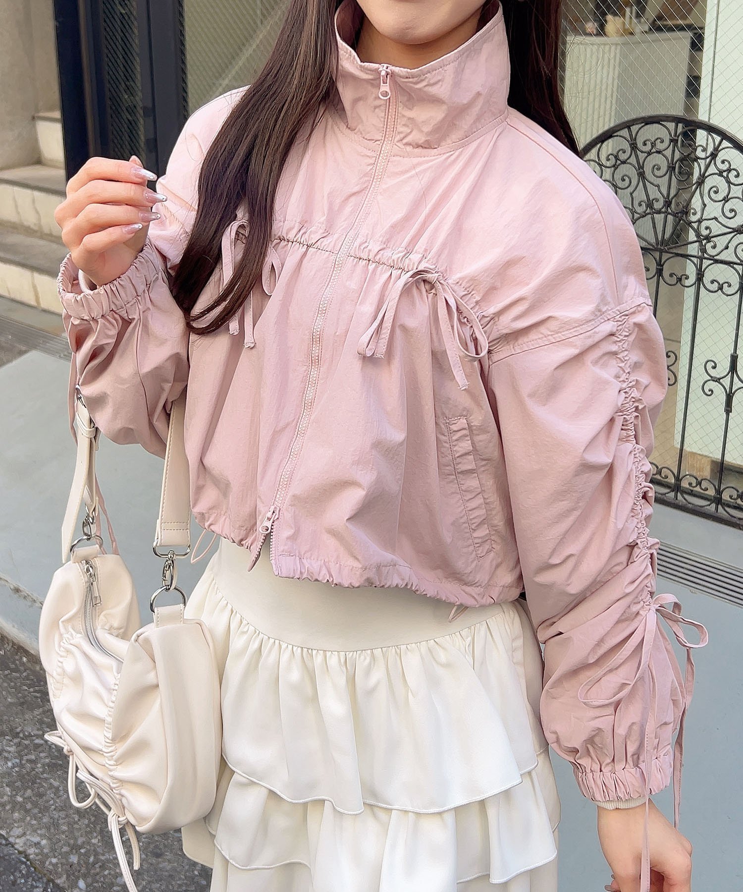 【イング/INGNI】のINGNI/ドロストリボンNyブルゾン インテリア・キッズ・メンズ・レディースファッション・服の通販 founy(ファニー) 　ファッション　Fashion　レディースファッション　WOMEN　アウター　Coat Outerwear　ブルゾン　Blouson/Jackets　ガーリー　Girly　ギャザー　Gather　コンパクト　Compact　シャーリング　Shirring　ショート　Short　スタンド　Stand　ダブル　Double　トレンド　Trend　ドローコード　Draw Cord　ハイネック　High Neck　バランス　Balance　パーカー　Hoodie　フェミニン　Feminine　フロント　Front　ブルゾン　Blouson　ボトム　Bottom　ポケット　Pocket　羽織　Haori　リボン　Ribbon　おすすめ　Recommend　ピンク|ID: prp329100004450571 ipo3291000000031745684