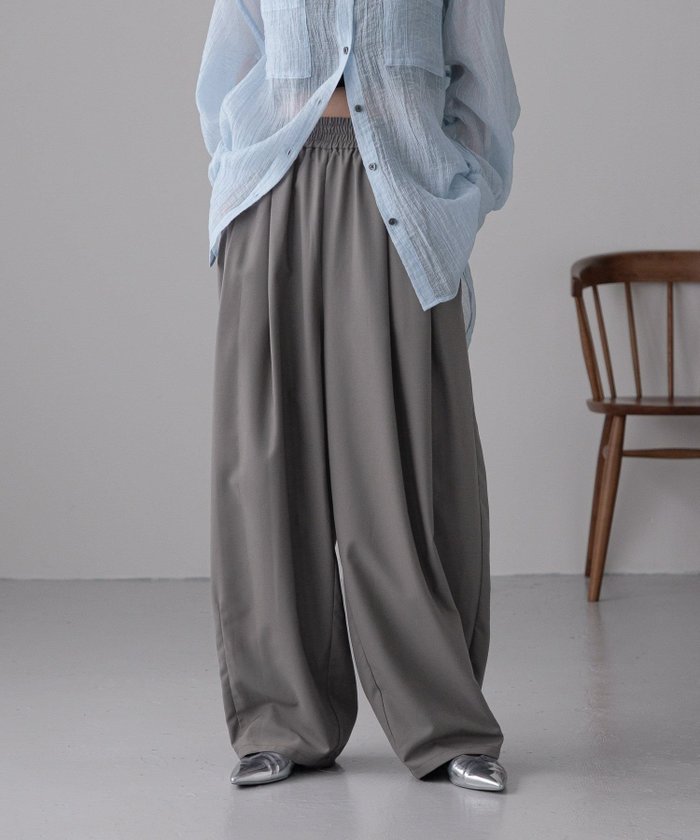 【ローリーズファーム/LOWRYS FARM】のイージーワイドコクーンパンツ インテリア・キッズ・メンズ・レディースファッション・服の通販 founy(ファニー) https://founy.com/ ファッション Fashion レディースファッション WOMEN パンツ Pants おすすめ Recommend なめらか Smooth ギャザー Gather コクーン Cocoon コンパクト Compact ショート Short バランス Balance リラックス Relax |ID: prp329100004457463 ipo3291000000031970909