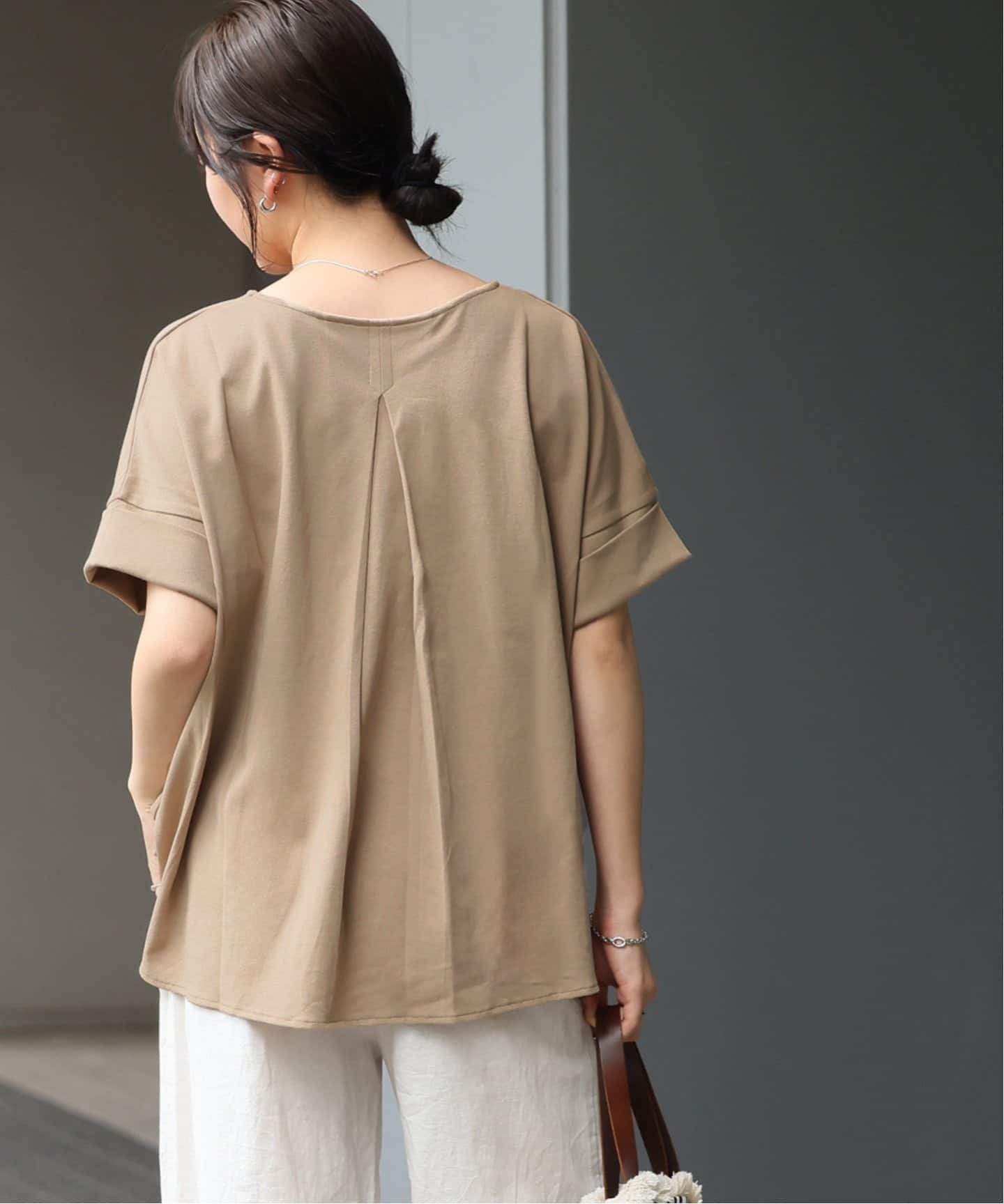 【ジャーナルスタンダード レリューム/JOURNAL STANDARD relume】の《追加》ADDICTポンチクルーネックタックプルオーバー インテリア・キッズ・メンズ・レディースファッション・服の通販 founy(ファニー) 　ファッション　Fashion　レディースファッション　WOMEN　トップス・カットソー　Tops/Tshirt　プルオーバー　Pullover　2025年　2025　2025春夏・S/S　Ss,Spring/Summer,2025　ベージュ|ID: prp329100004458426 ipo3291000000031678018