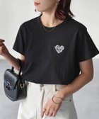 【リベリー/Riberry】のハートロゴラメ刺繍コンパクトTシャツ/綿100% ブラック×ホワイト|ID: prp329100004466114 ipo3291000000034799116