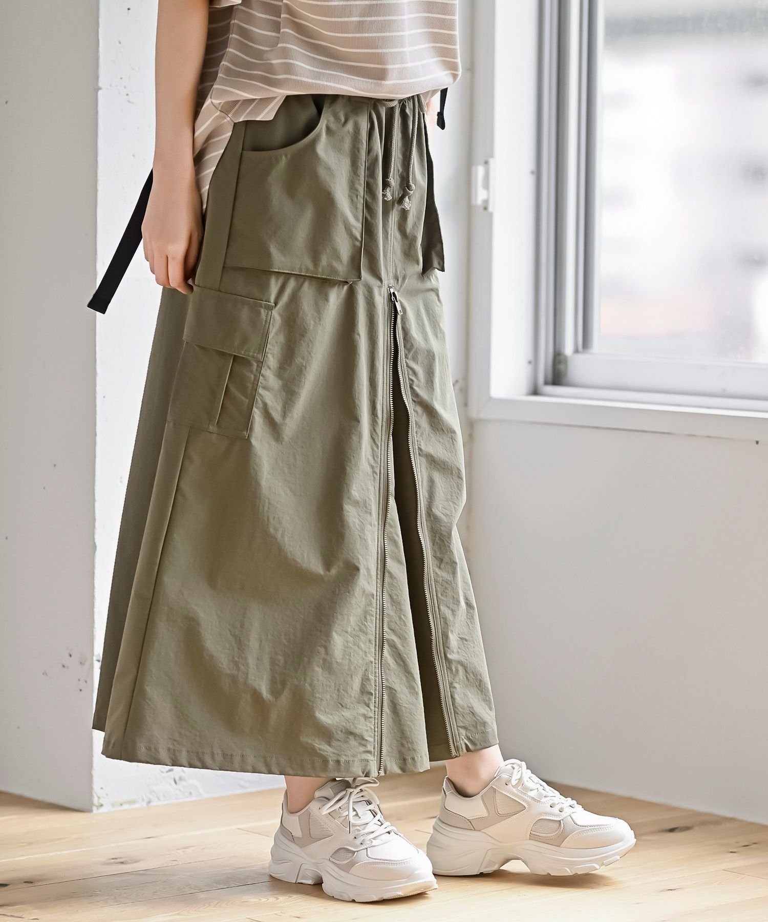 【アールピーエス/rps】のフロントZIPカーゴスカート インテリア・キッズ・メンズ・レディースファッション・服の通販 founy(ファニー) 　ファッション　Fashion　レディースファッション　Fashion for Women　スカート　Skirts　ジップ　Zip, Zipper　フロント　Front, Front Design　ロング　Long, Long-Length　再入荷　Restock / Back in Stock　カーキ|ID: prp329100004466406 ipo3291000000032736253