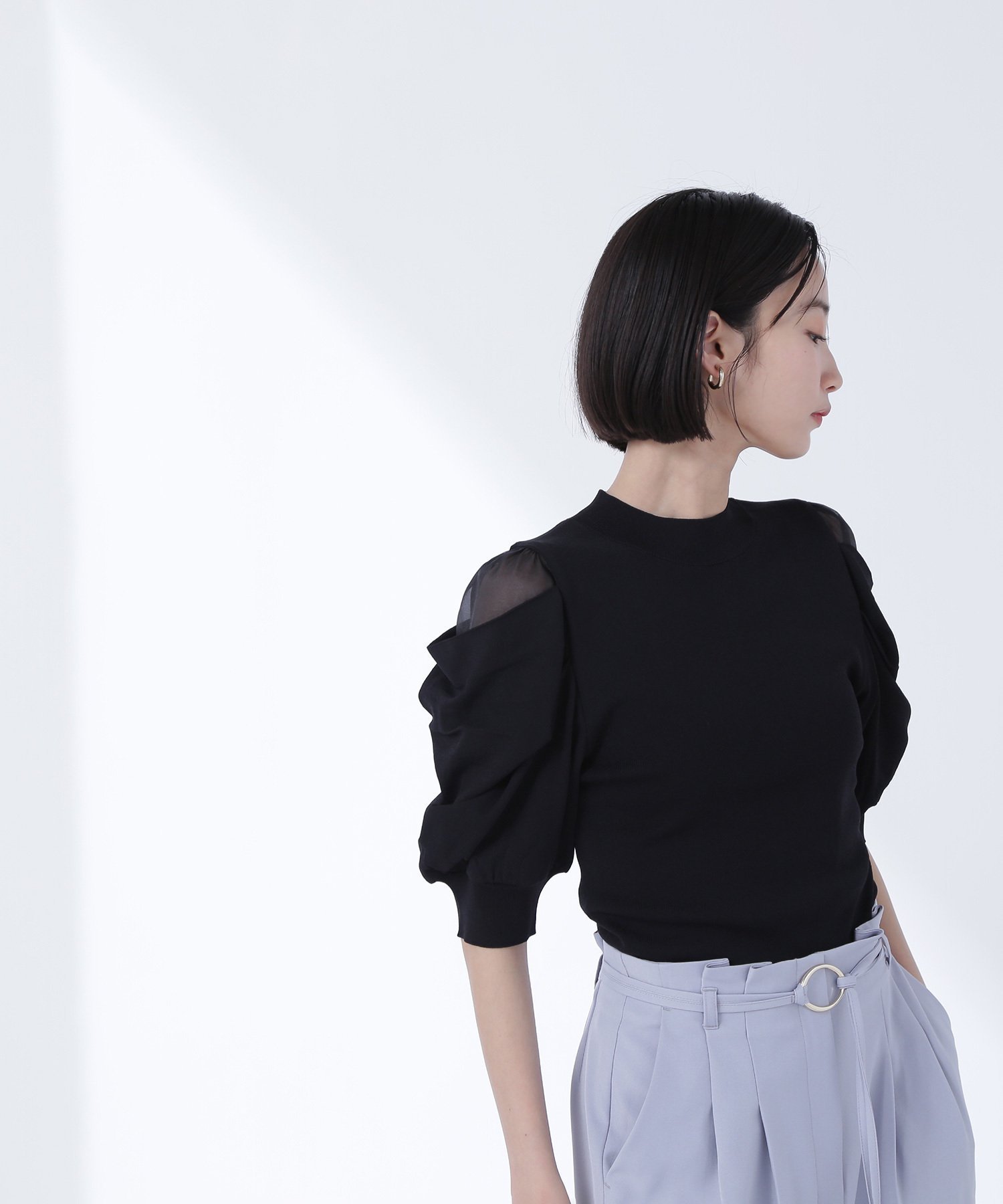 【ナチュラル ビューティー ベーシック/NATURAL BEAUTY BASIC】のシアースリットドレープスリーブニット インテリア・キッズ・メンズ・レディースファッション・服の通販 founy(ファニー) 　ファッション　Fashion　レディースファッション　WOMEN　トップス・カットソー　Tops/Tshirt　ニット　Knit Tops　おすすめ　Recommend　キャミワンピース　Cami Dress　シアー　Sheer　スリーブ　Sleeve　ドレープ　Drape　クロ|ID: prp329100004466571 ipo3291000000031949355