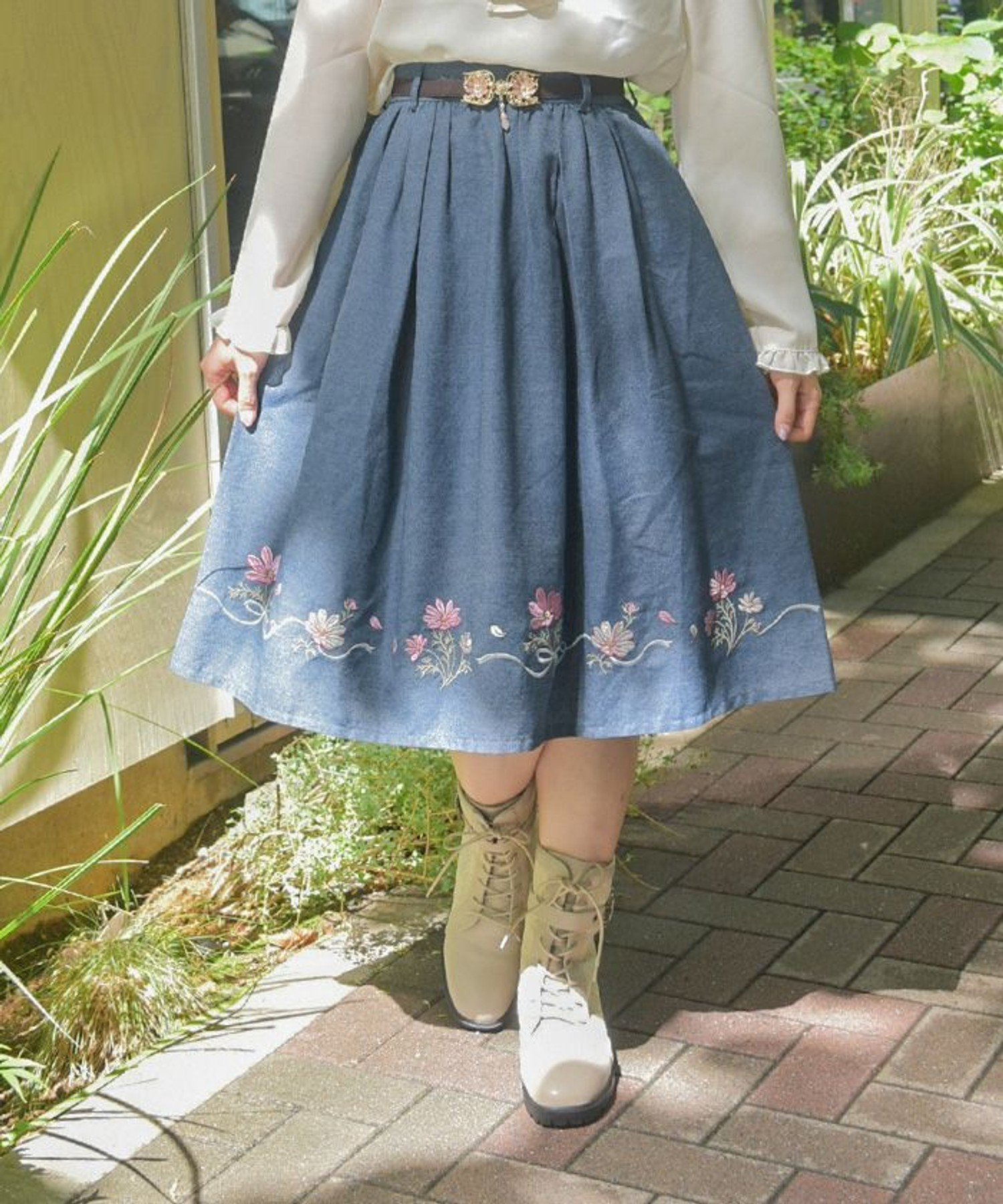 【アクシーズファム/axes femme】のコスモス刺繍デニムスカート 人気、トレンドファッション・服の通販 founy(ファニー) 　ファッション　Fashion　レディースファッション　WOMEN　スカート　Skirt　デニムスカート　Denim Skirts　おすすめ　Recommend　デニム　Denim　 other-1|ID: prp329100004467913 ipo3291000000031750855