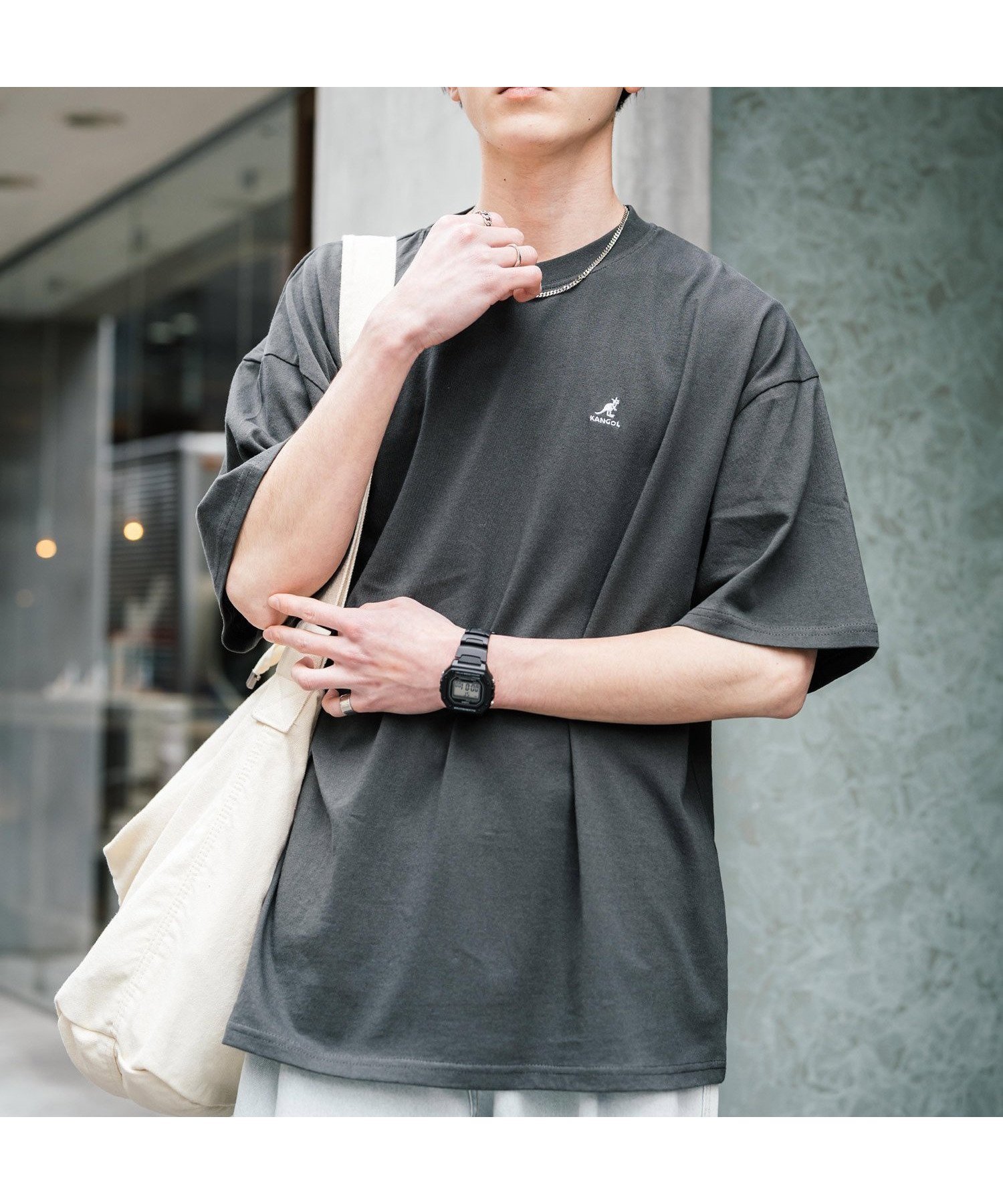 【ロッキーモンロー/Rocky Monroe】のKANGOL 別注コラボ ワンポイント刺繍半袖Tシャツ インテリア・キッズ・メンズ・レディースファッション・服の通販 founy(ファニー) 　ファッション　Fashion　レディースファッション　WOMEN　トップス・カットソー　Tops/Tshirt　シャツ/ブラウス　Shirts/Blouses　ロング / Tシャツ　T-Shirts　アウトドア　Outdoor　コラボ　Collaboration　スラックス　Slacks　デニム　Denim　トレンド　Trend　人気　Popularity　パターン　Pattern　ベーシック　Basic　別注　Special Order　半袖　Short Sleeve　メンズ　Mens　無地　Plain Color　リラックス　Relax　ロング　Long　ワイド　Wide　ワンポイント　One Point　おすすめ　Recommend　エレガント 上品　Elegant　チャコール|ID: prp329100004468068 ipo3291000000031998254