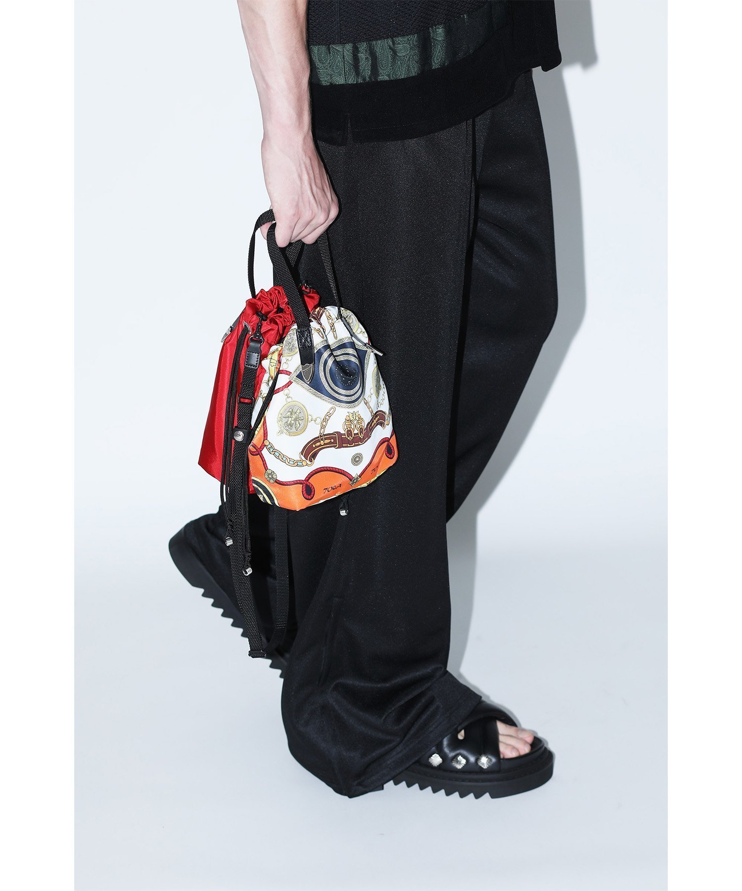 【トーガ/TOGA】のPrint drawstring bag インテリア・キッズ・メンズ・レディースファッション・服の通販 founy(ファニー) 　ファッション　Fashion　レディースファッション　WOMEN　バッグ　Bag　ORANGE|ID: prp329100004468513 ipo3291000000031995836