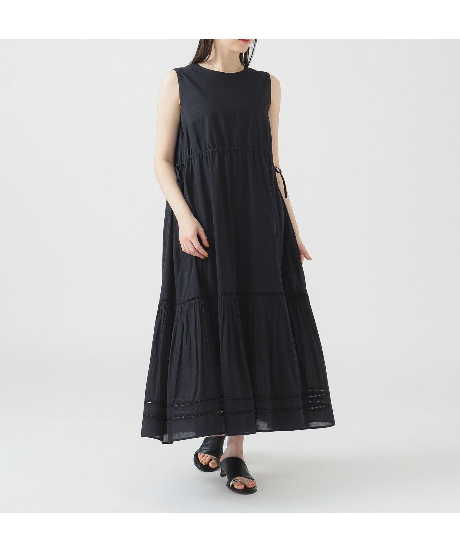 【ビーミングライフストアバイビームス/B:MING LIFE STORE by BEAMS】のティアード ノースリーブ マキシ ワンピース(S~M) 25SS おでかけ ウォッシャブル 旅行 きれいめ インテリア・キッズ・メンズ・レディースファッション・服の通販 founy(ファニー) 　ファッション　Fashion　レディースファッション　WOMEN　ワンピース　Dress　2025年　2025　2025春夏・S/S　Ss,Spring/Summer,2025　おすすめ　Recommend　ウォッシャブル　Washable　ティアード　Tiered　ノースリーブ　No Sleeve　マキシ　Maxi　今季　This Season　定番　Standard　旅行　Travel　BLACK|ID: prp329100004470288 ipo3291000000031852735