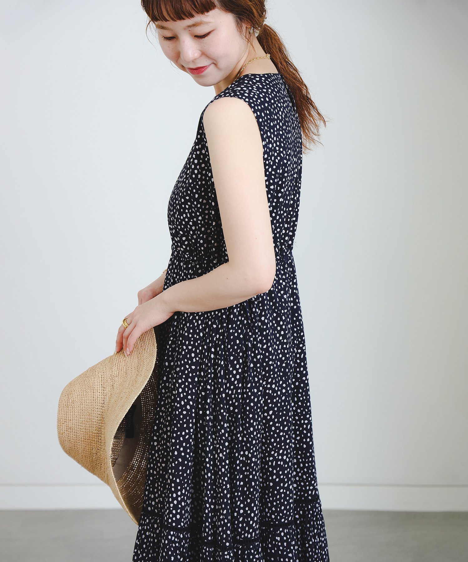 【ビーミングライフストアバイビームス/B:MING LIFE STORE by BEAMS】のティアード ノースリーブ マキシ ワンピース(S~M) 25SS おでかけ ウォッシャブル 旅行 きれいめ 人気、トレンドファッション・服の通販 founy(ファニー) 　ファッション　Fashion　レディースファッション　WOMEN　ワンピース　Dress　2025年　2025　2025春夏・S/S　Ss,Spring/Summer,2025　おすすめ　Recommend　ウォッシャブル　Washable　ティアード　Tiered　ノースリーブ　No Sleeve　マキシ　Maxi　今季　This Season　定番　Standard　旅行　Travel　 other-1|ID: prp329100004470288 ipo3291000000032153244