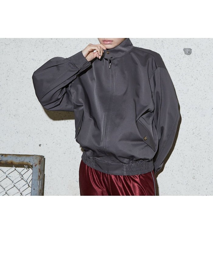 【その他のブランド/Other】のスイングトップ ブルゾン インテリア・キッズ・メンズ・レディースファッション・服の通販 founy(ファニー) https://founy.com/ ファッション Fashion レディースファッション WOMEN アウター Coat Outerwear ブルゾン Blouson/Jackets ギャザー Gather クラシック Classic シンプル Simple パッチ Patch ブルゾン Blouson ミリタリー Military 軽量 Lightweight |ID: prp329100004470292 ipo3291000000031593896