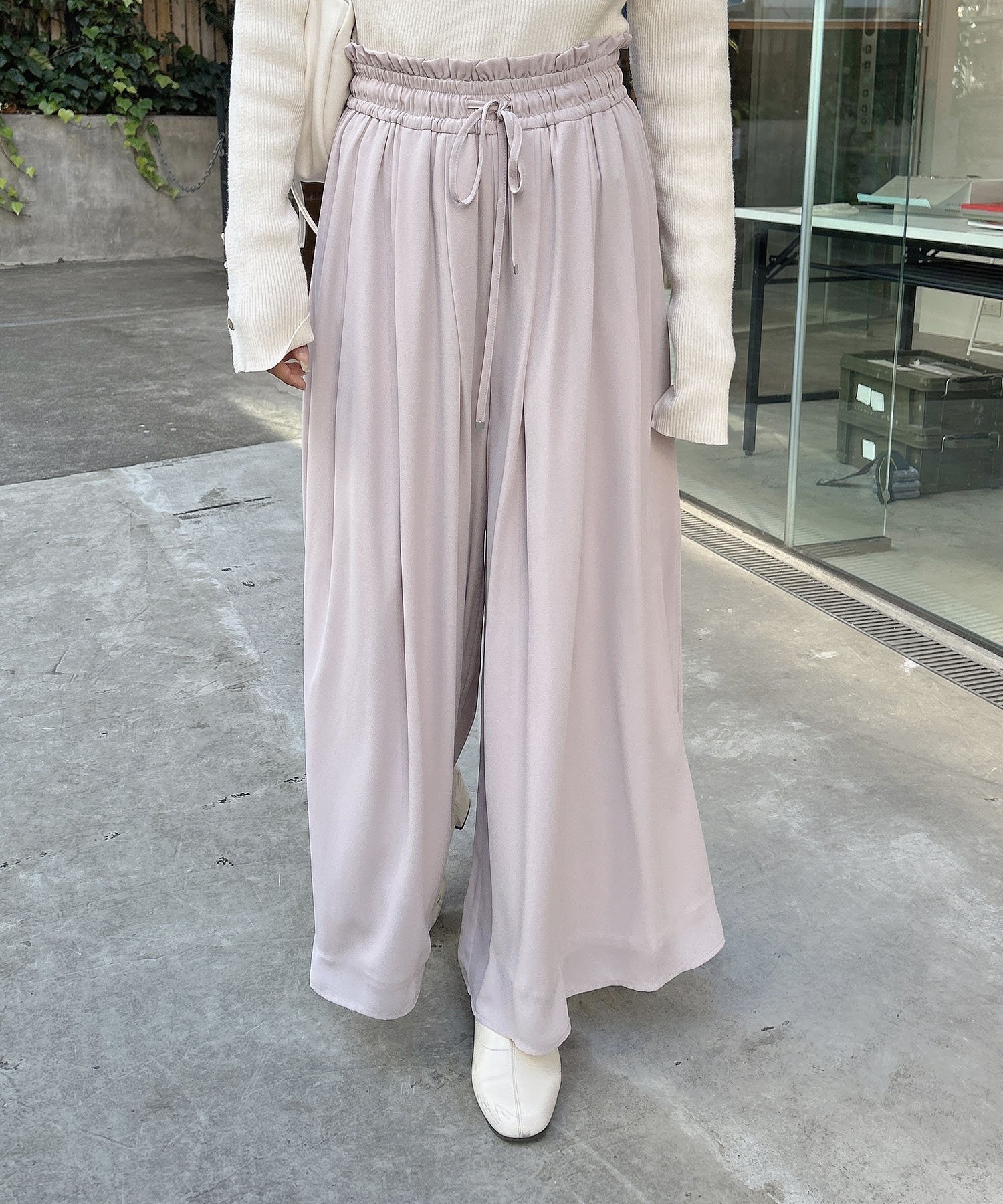 【イング/INGNI】のINGNI/JZイージースカンツ インテリア・キッズ・メンズ・レディースファッション・服の通販 founy(ファニー) 　ファッション　Fashion　レディースファッション　WOMEN　ギャザー　Gather　ジョーゼット　Georgette　スカンツ　Skantz　スマホ　Smartphone　ドレープ　Drape　フィット　Fit　フェミニン　Feminine　ベーシック　Basic　エレガント 上品　Elegant　グレージュ|ID: prp329100004470532 ipo3291000000031994371