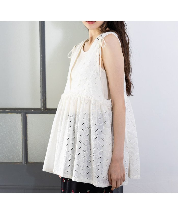 【ニコアンド/niko and】の2WAYガーリーベスト インテリア・キッズ・メンズ・レディースファッション・服の通販 founy(ファニー) https://founy.com/ ファッション Fashion レディースファッション Ladies' Fashion Online アウター Coat Outerwear トップス・カットソー Tops/Tshirt ベスト/ジレ Gilets/Vests おすすめ Recommend カットソー Cut And Sew ジップ Zip トレンド Trend バレエ Ballet フレア Flare ベスト Vest リボン Ribbon レース Race 春 Spring |ID: prp329100004471019 ipo3291000000032490006