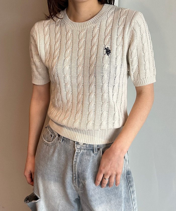 【ラナン/Ranan】のRANAN/ U.S.POLO ASSN. ワンポイント半袖ケーブルニット インテリア・キッズ・メンズ・レディースファッション・服の通販 founy(ファニー) https://founy.com/ ファッション Fashion レディースファッション Ladies' Fashion Online トップス・カットソー Tops/Tshirt ニット Knit Tops イタリア Italy 春 Spring 秋 Autumn/Fall 腕時計 Watch コレクション Collection コンパクト Compact シンプル Simple スタイリッシュ Stylish トレンド Trend 半袖 Short Sleeve メンズ Mens リアル Real ワンポイント One Point S/S・春夏 Ss・Spring/Summer 夏 Summer |ID: prp329100004471312 ipo3291000000032608950