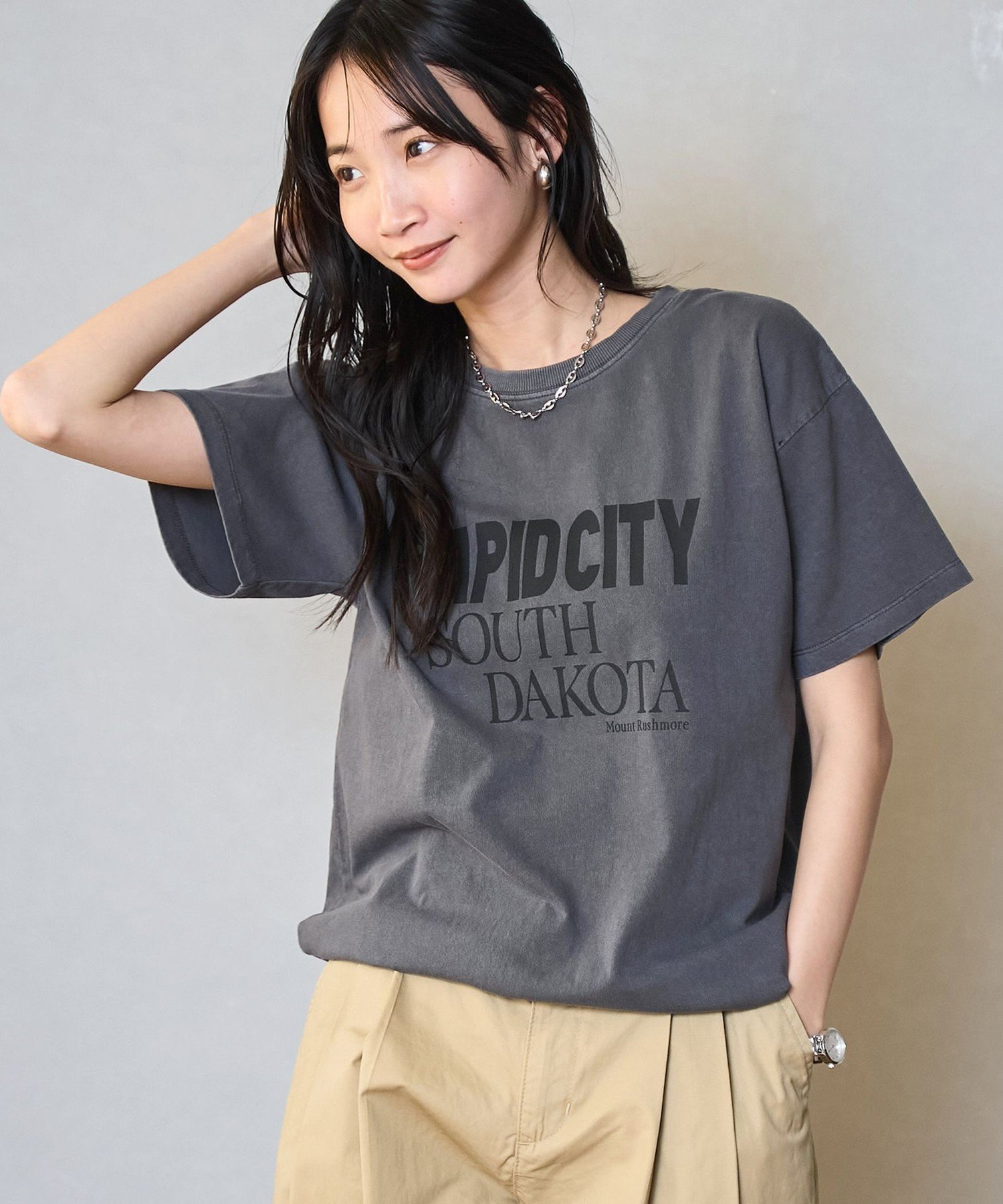 【コーエン/COEN】のピグメントロゴアソートコンパクトTシャツ インテリア・キッズ・メンズ・レディースファッション・服の通販 founy(ファニー) 　ファッション　Fashion　レディースファッション　Fashion for Women　トップス・カットソー　Cut & Sew Tops　シャツ・ブラウス・オフィスカジュアル　Elegant Blouses & Button-Ups　ロングTシャツ・Tシャツ　Longline T-Shirts & Tees　おすすめ　Recommended / Our Picks　カットソー　Cut and Sewn Top　コンパクト　Compact, Small Size　シンプル　Simple, Minimal　フォルム　Silhouette, Form　プリント　Print, Printed Pattern　ワイド　Wide, Wide Fit　DK.GRAY|ID: prp329100004472185 ipo3291000000033504994