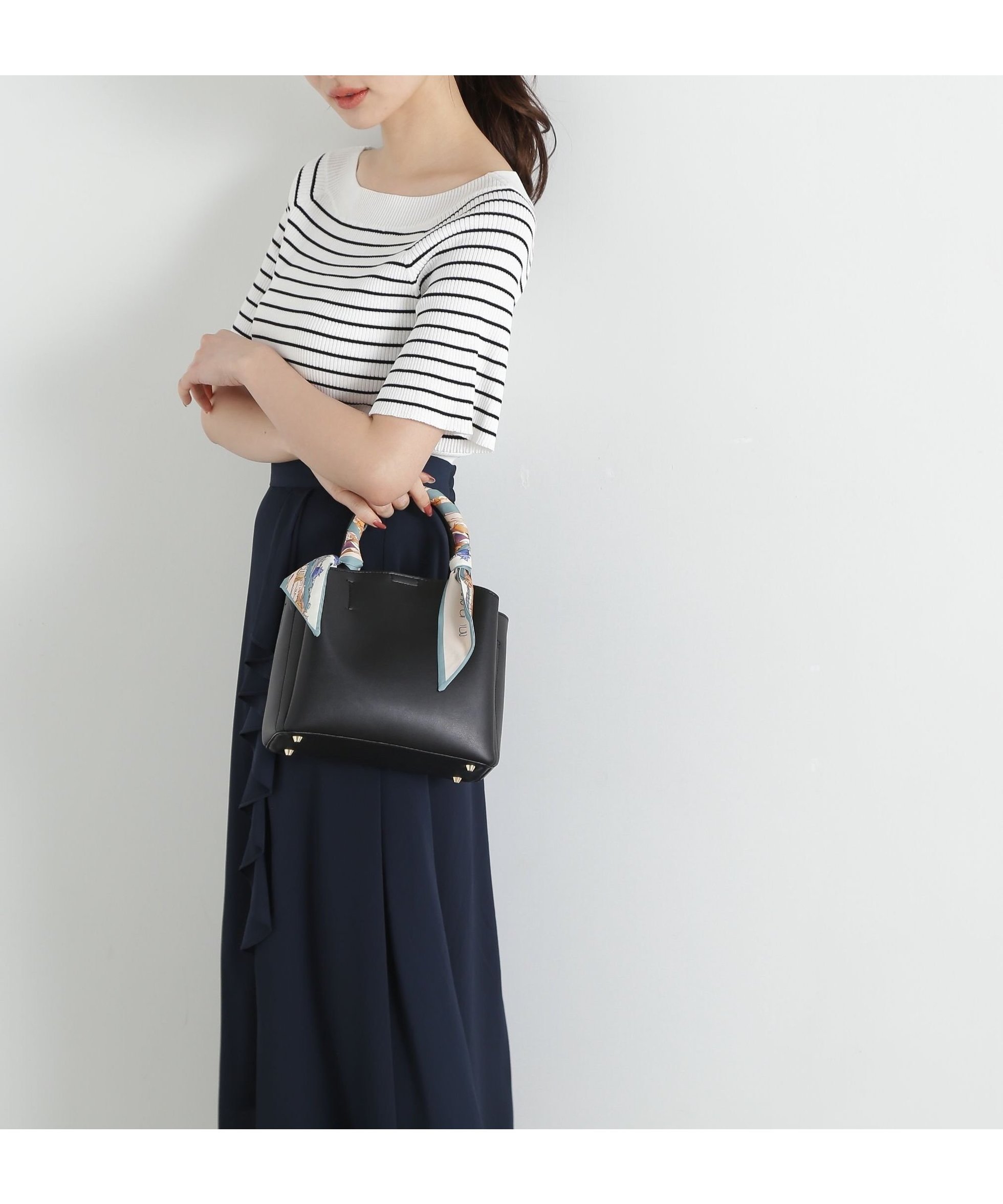 【プロポーション ボディドレッシング/PROPORTION BODY DRESSING】のオフショルフレア袖ニット インテリア・キッズ・メンズ・レディースファッション・服の通販 founy(ファニー) 　ファッション　Fashion　レディースファッション　WOMEN　トップス・カットソー　Tops/Tshirt　ニット　Knit Tops　オレンジ　Orange　スリーブ　Sleeve　デコルテ　Decolletage　フレア　Flare　ボーダー　Border　春　Spring　無地　Plain Color　ホワイト×ブラック1|ID: prp329100004474875 ipo3291000000031759337