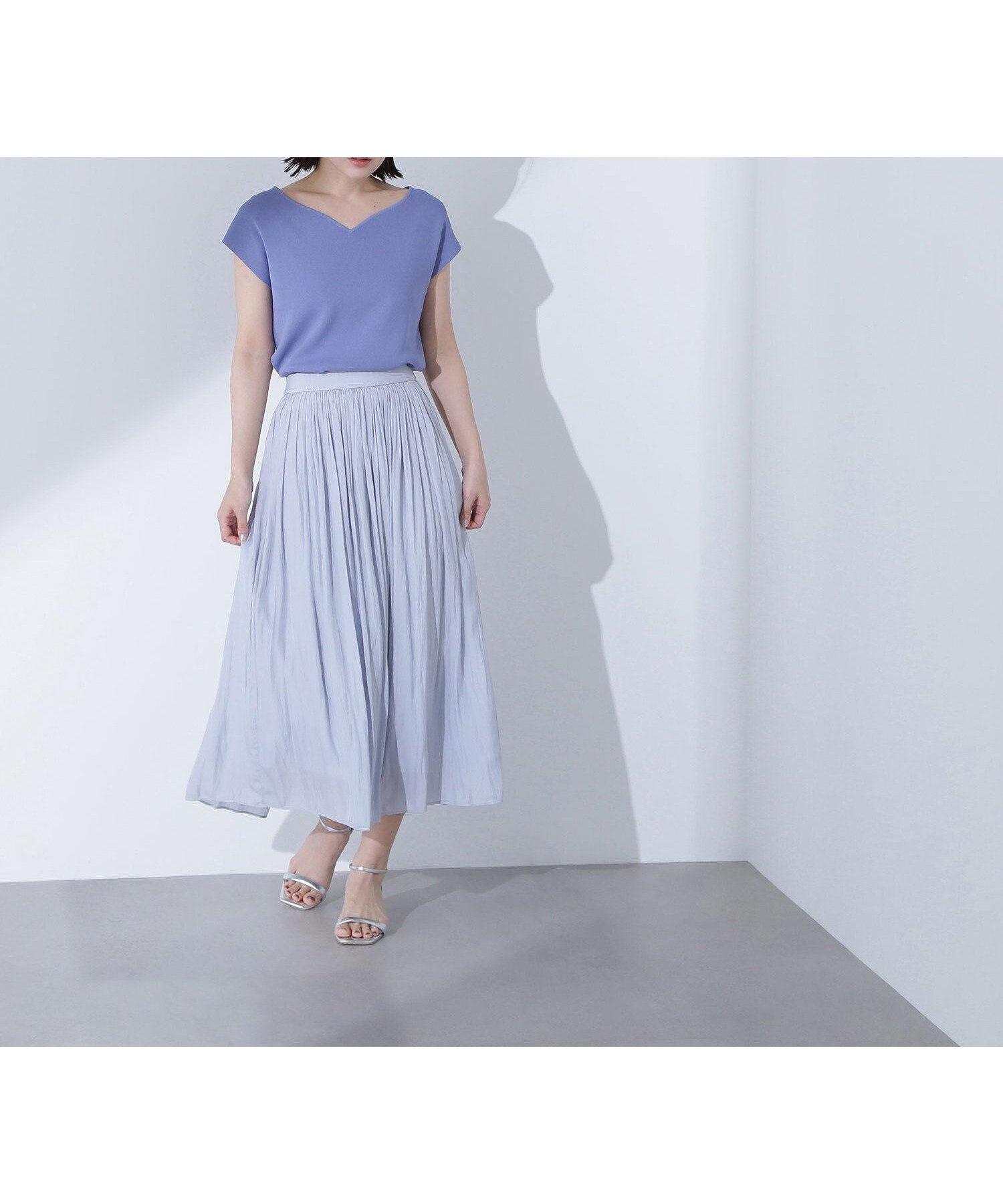 【ナチュラル ビューティー ベーシック/NATURAL BEAUTY BASIC】の割繊ギャザースカート インテリア・キッズ・メンズ・レディースファッション・服の通販 founy(ファニー) 　ファッション　Fashion　レディースファッション　WOMEN　スカート　Skirt　ギャザー　Gather　プリーツ　Pleats　ロング　Long　人気　Popularity　定番　Standard　ブルー|ID: prp329100004475541 ipo3291000000031997054
