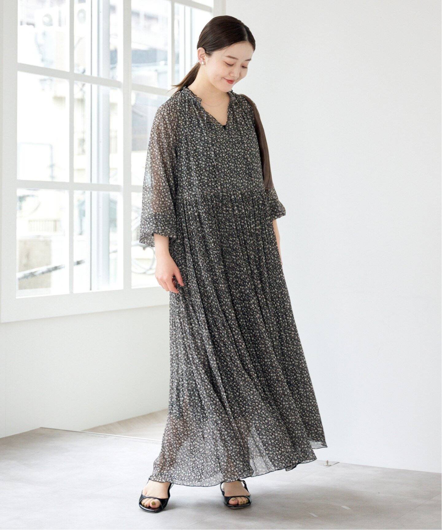 【イエナ/IENA】のMONOボタニーワンピース 人気、トレンドファッション・服の通販 founy(ファニー) 　ファッション　Fashion　レディースファッション　WOMEN　ワンピース　Dress　2025年　2025　2025春夏・S/S　Ss,Spring/Summer,2025　シアー　Sheer　ジャケット　Jacket　ジョーゼット　Georgette　プリーツ　Pleats　モノトーン　Monotone　エレガント 上品　Elegant　 other-1|ID: prp329100004475934 ipo3291000000031943846