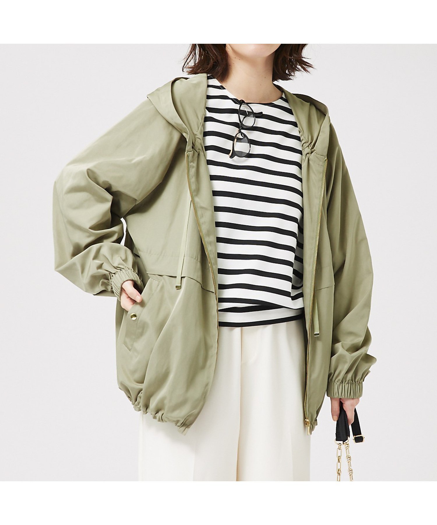 【アバハウスマヴィ/abahouse mavie】の撥水ギャザーマウンテンパーカー 人気、トレンドファッション・服の通販 founy(ファニー) 　ファッション　Fashion　レディースファッション　Fashion for Women　トップス・カットソー　Cut & Sew Tops　レディースパーカー・カジュアルフーディー　Casual Hoodies & Sweatshirts　ギャザー　Gathered, Ruffled　パーカー　Hoodie, Parka　 other-1|ID: prp329100004476027 ipo3291000000032432882