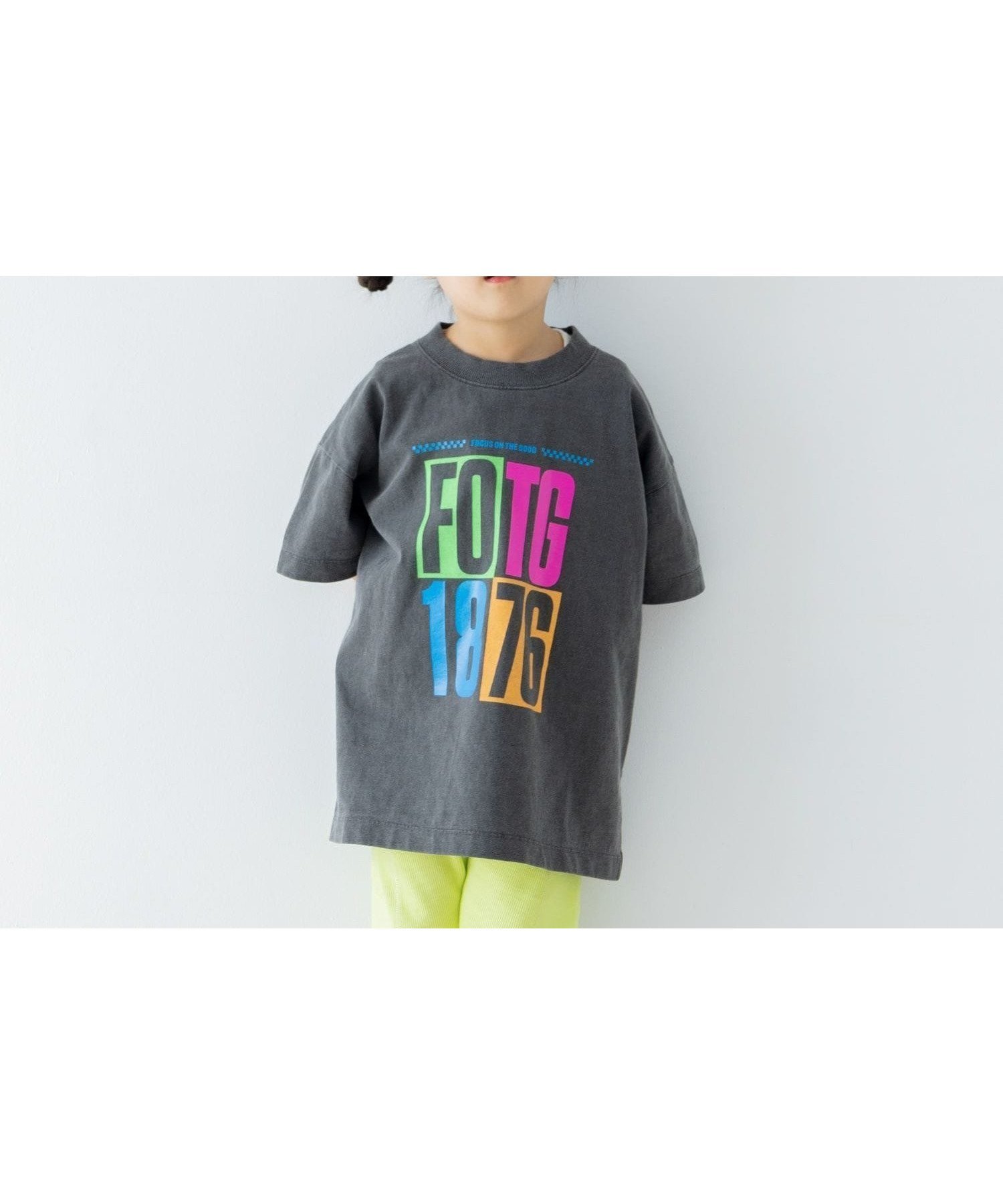【ローリーズファーム/LOWRYS FARM / KIDS】のアソートBIGネオンSST インテリア・キッズ・メンズ・レディースファッション・服の通販 founy(ファニー) 　ファッション　Fashion　キッズファッション　KIDS　デニム　Denim　ネオン　Neon　プリント　Print　定番　Standard　チャコールグレー|ID: prp329100004476364 ipo3291000000031708918
