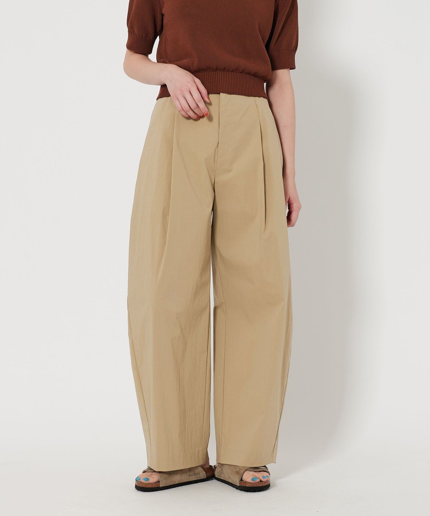 【ビューティ&ユース ユナイテッドアローズ/BEAUTY&YOUTH / UNITED ARROWS】のタック カーブパンツ -接触冷感- インテリア・キッズ・メンズ・レディースファッション・服の通販 founy(ファニー) 　ファッション　Fashion　レディースファッション　Ladies' Fashion Online　パンツ　Pants　おすすめ　Recommend　カットソー　Cut And Sew　カーディガン　Cardigan　コンパクト　Compact　サマー　Summer　ショート　Short　シンプル　Simple　タイプライター　Typewriter　トレンド　Trend　BEIGE|ID: prp329100004476408 ipo3291000000032611129
