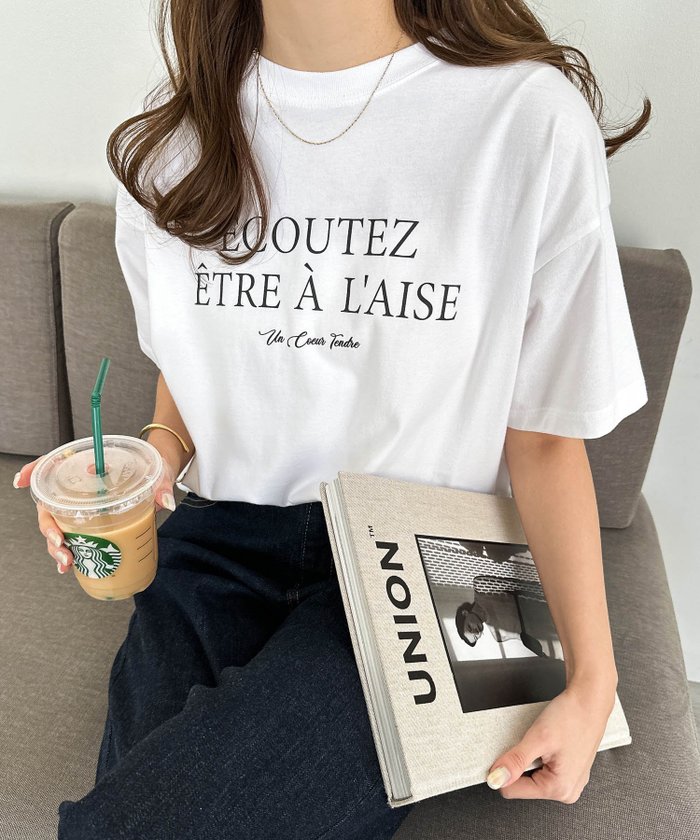 【その他のブランド/Other】のフレンチ ロゴプリント 半袖 Tシャツ インテリア・キッズ・メンズ・レディースファッション・服の通販 founy(ファニー) https://founy.com/ ファッション Fashion レディースファッション WOMEN トップス・カットソー Tops/Tshirt シャツ/ブラウス Shirts/Blouses ロング / Tシャツ T-Shirts おすすめ Recommend スリット Slit フレンチ French プリント Print ベーシック Basic 人気 Popularity 半袖 Short Sleeve |ID: prp329100004477015 ipo3291000000031970520