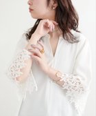 【ナチュラルクチュール/natural couture】の【WEB限定】衿2WAYレースカフスブラウス オフホワイト|ID: prp329100004477465 ipo3291000000031845094