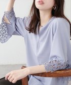 【ナチュラルクチュール/natural couture】の【WEB限定】衿2WAYレースカフスブラウス サックスブルー|ID: prp329100004477465 ipo3291000000031845097
