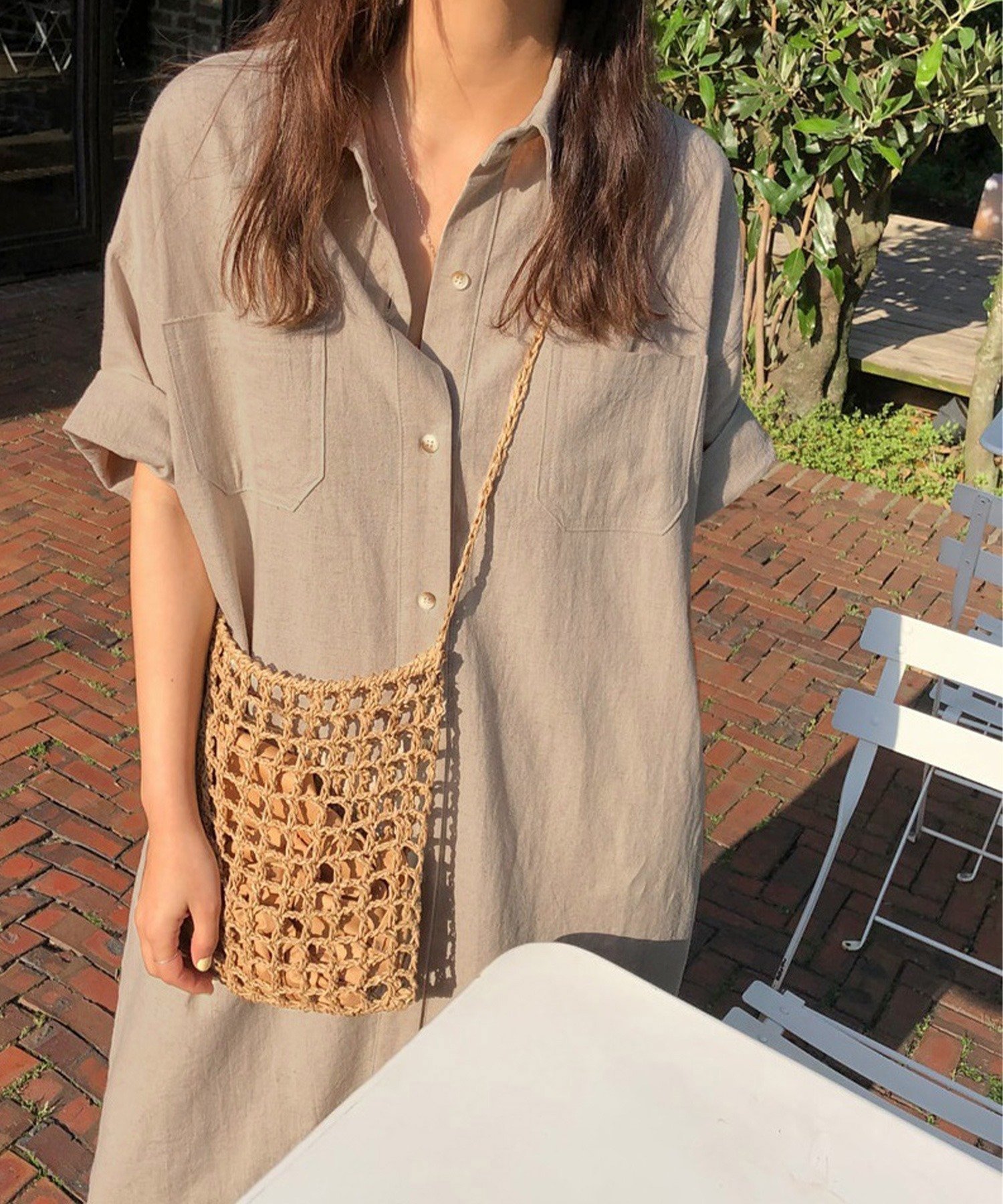 【ジュノア/JUNOAH】のリラックスマキシ丈シャツワンピース インテリア・キッズ・メンズ・レディースファッション・服の通販 founy(ファニー) 　ファッション　Fashion　レディースファッション　WOMEN　ワンピース　Dress　シャツワンピース　Shirt Dresses　マキシ　Maxi　リラックス　Relax　グレージュ|ID: prp329100004477928 ipo3291000000031842452
