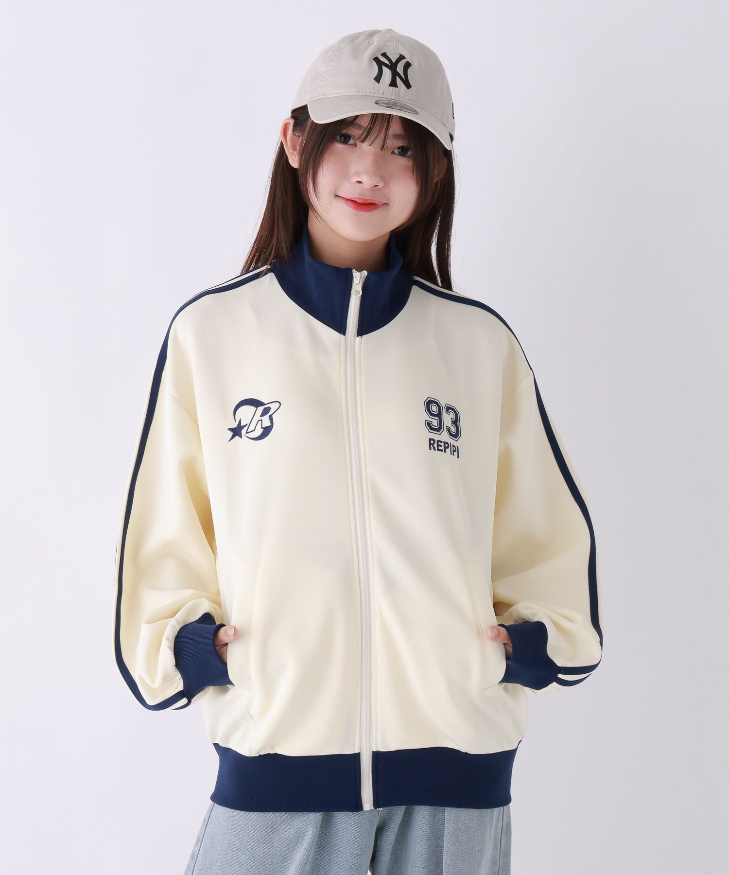 【レピピアルマリオ/repipi armario / KIDS】のルーズトラックジャケット インテリア・キッズ・メンズ・レディースファッション・服の通販 founy(ファニー) 　ファッション　Fashion　キッズファッション　KIDS　アウター　Coat Outerwear /Kids　インナー　Inner　キャミソール　Camisole　ジャケット　Jacket　ジャージ　Jersey　ソックス　Socks　タンク　Tank　デニム　Denim　ボトム　Bottom　ルーズ　Loose　ロング　Long　アイボリー08|ID: prp329100004478644 ipo3291000000031828779