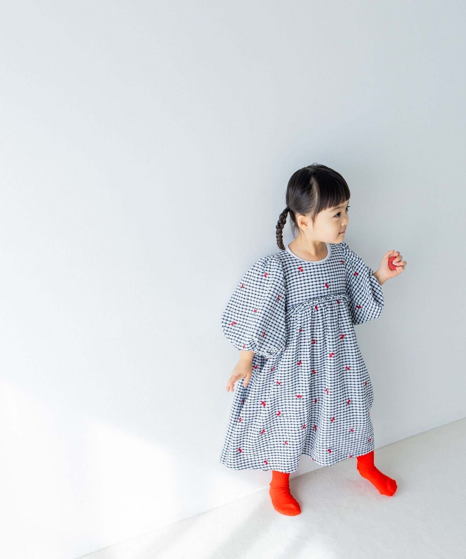 【ローリーズファーム/LOWRYS FARM / KIDS】のチェリーシシュウワンピース 人気、トレンドファッション・服の通販 founy(ファニー) 　ファッション　Fashion　キッズファッション　Fashion for Kids　ワンピース　Dresses　ギャザー　Gathered, Ruffled　チェリー　Cherry, Cherry Pattern　 other-1|ID: prp329100004479755 ipo3291000000032740034
